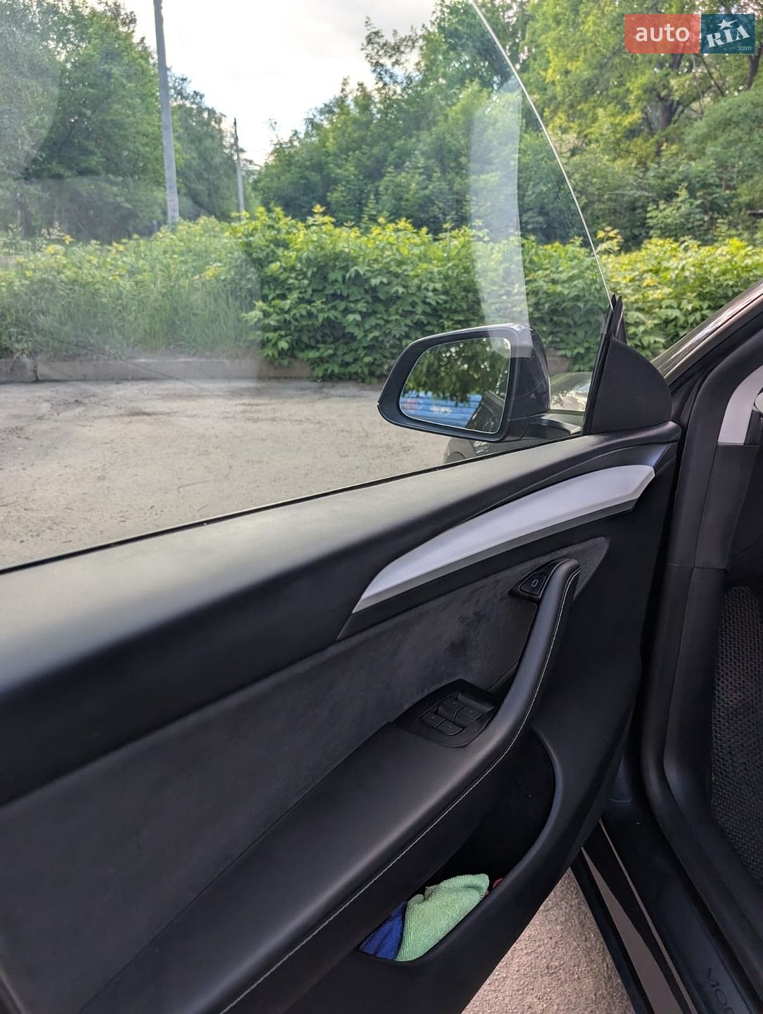 Tesla Model Y 2024 VIN 7SAYGDEF3RA312959 фото оголошення 23 з 26