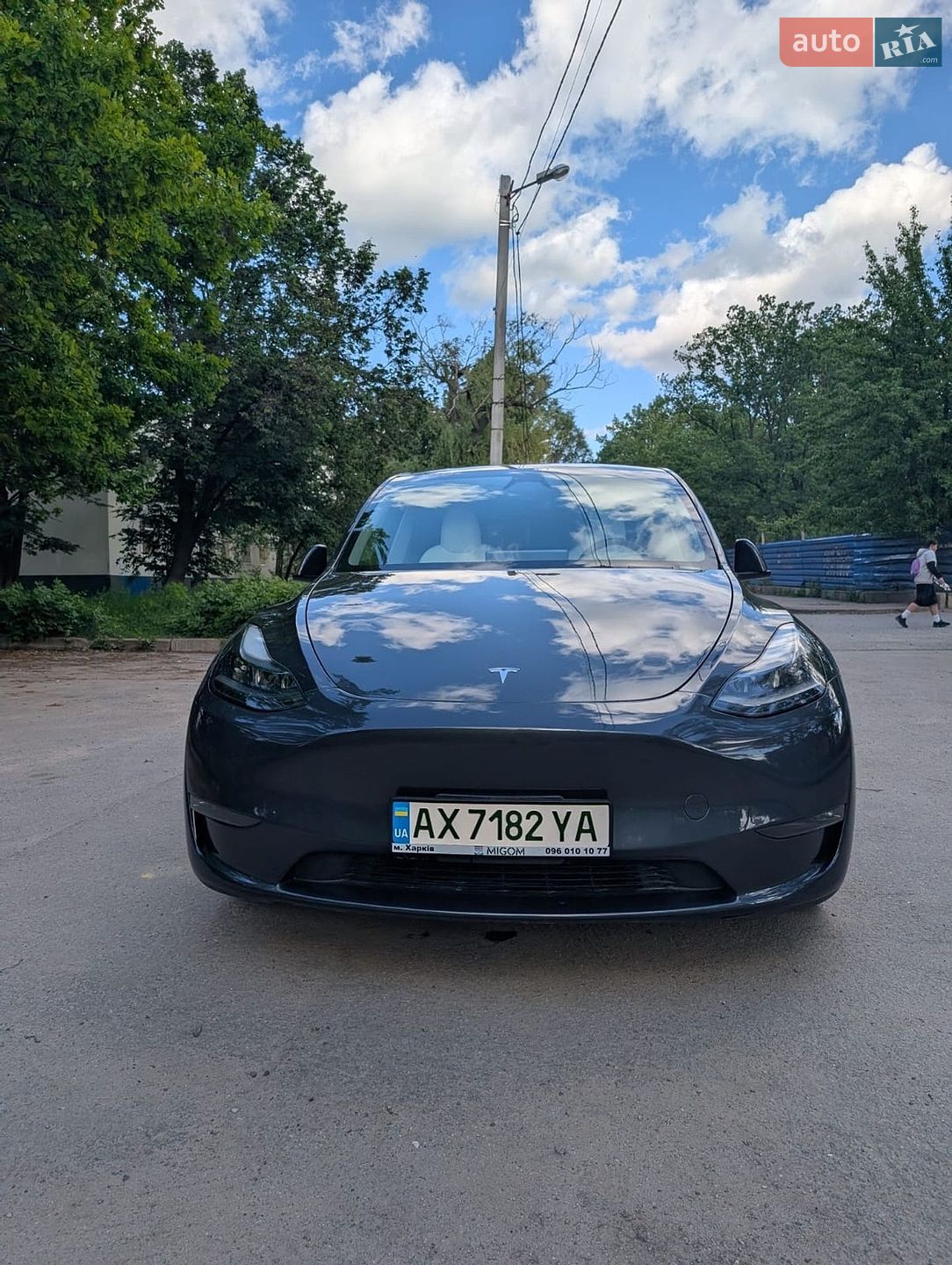 Tesla Model Y 2024 VIN 7SAYGDEF3RA312959 фото оголошення 9 з 26