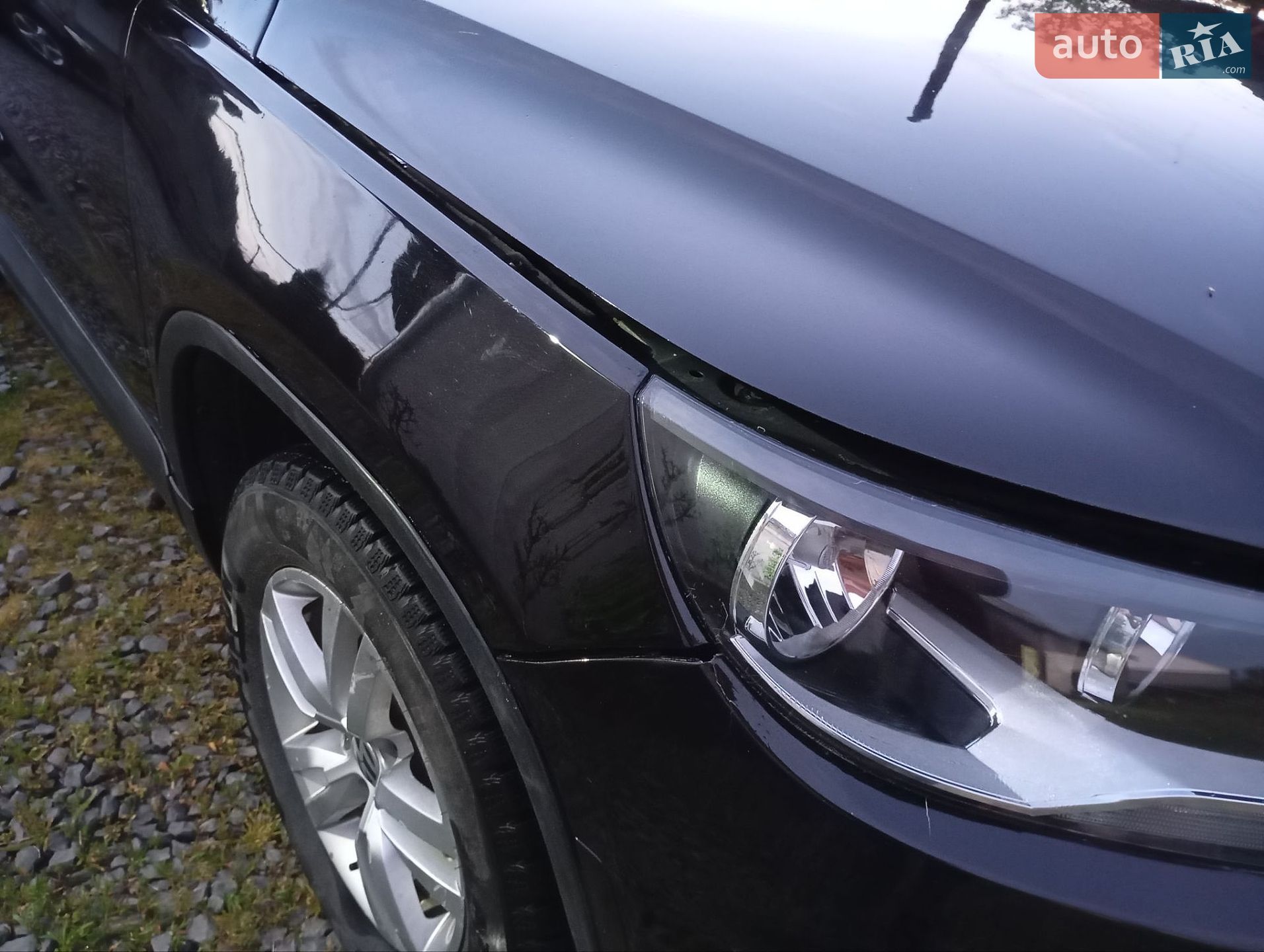 Volkswagen Tiguan 2015 VIN WVGBV7AX0FW575697 фото оголошення 10 з 30