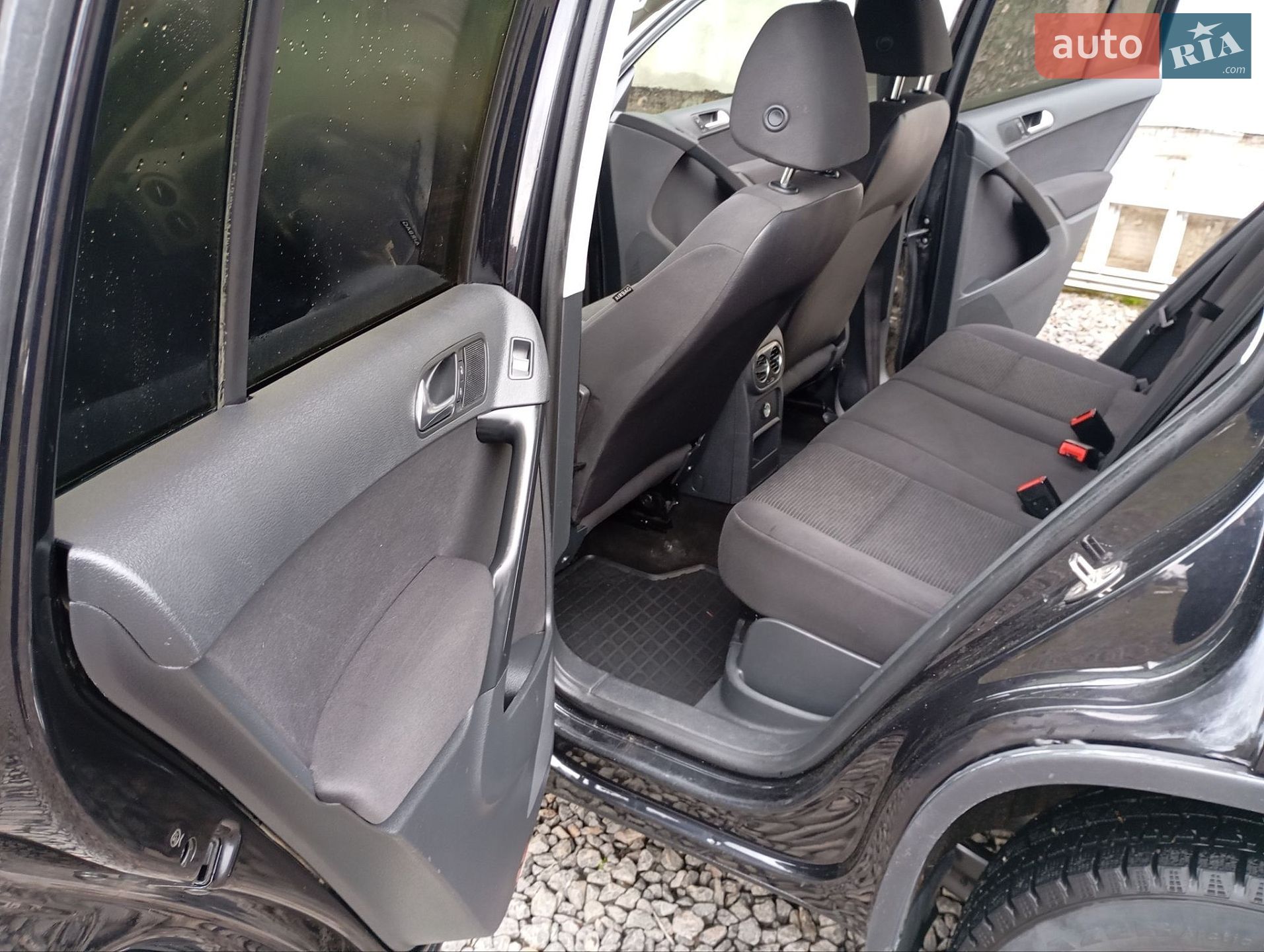 Volkswagen Tiguan 2015 VIN WVGBV7AX0FW575697 фото оголошення 23 з 30