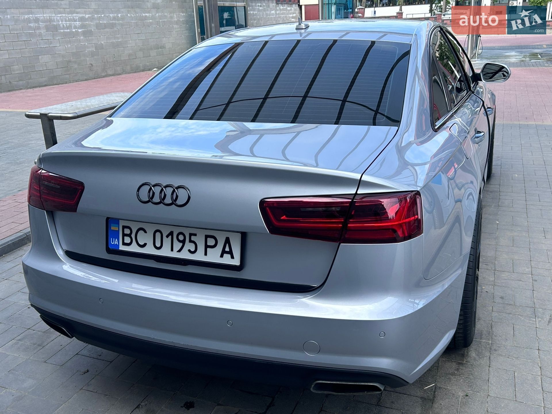 Audi A6 2017 VIN WAUF2AFCXHN128575 фото оголошення 7 з 13