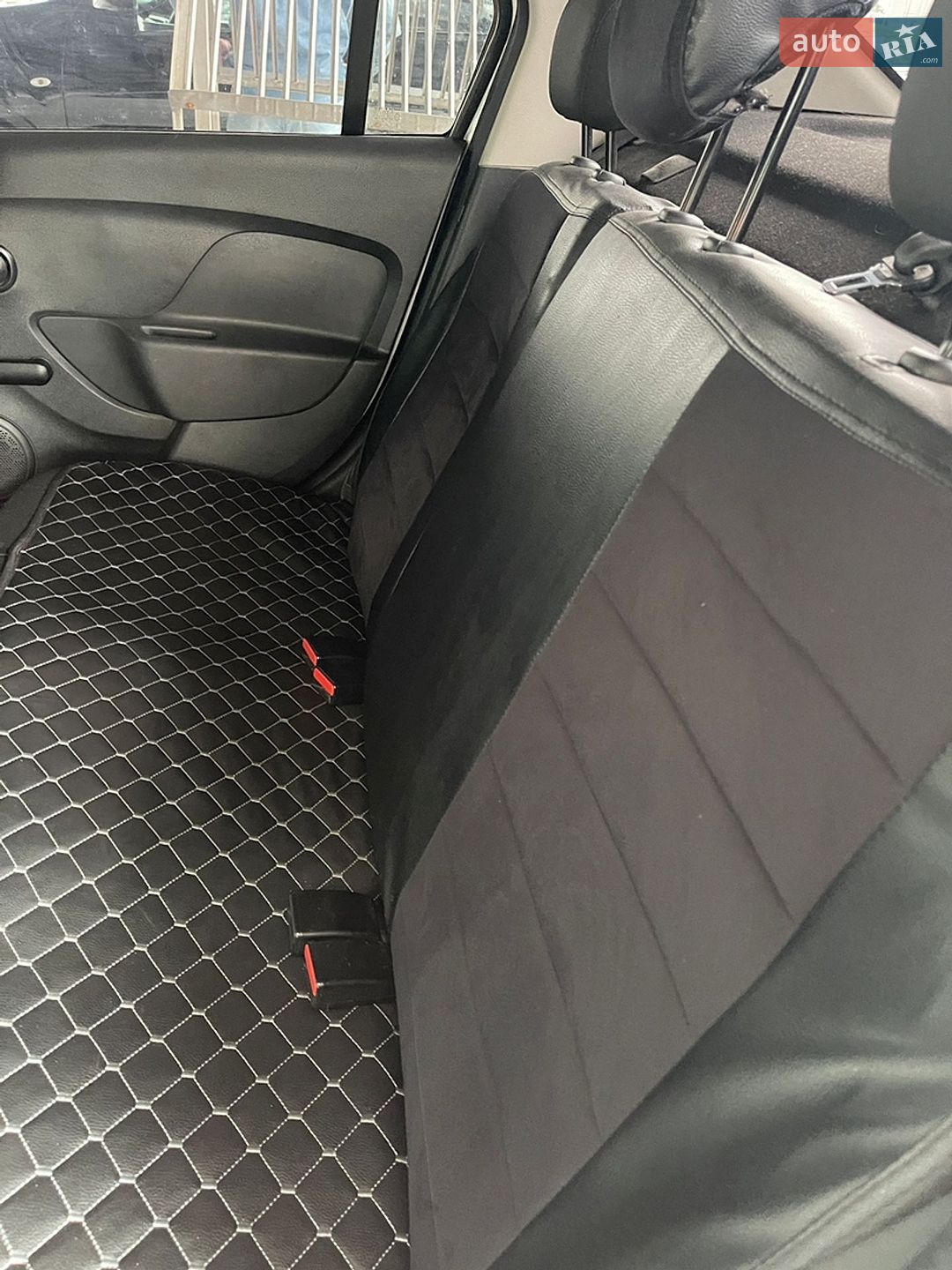 Renault Logan 2019 VIN VF1L5220164175736 фото оголошення 13 з 15