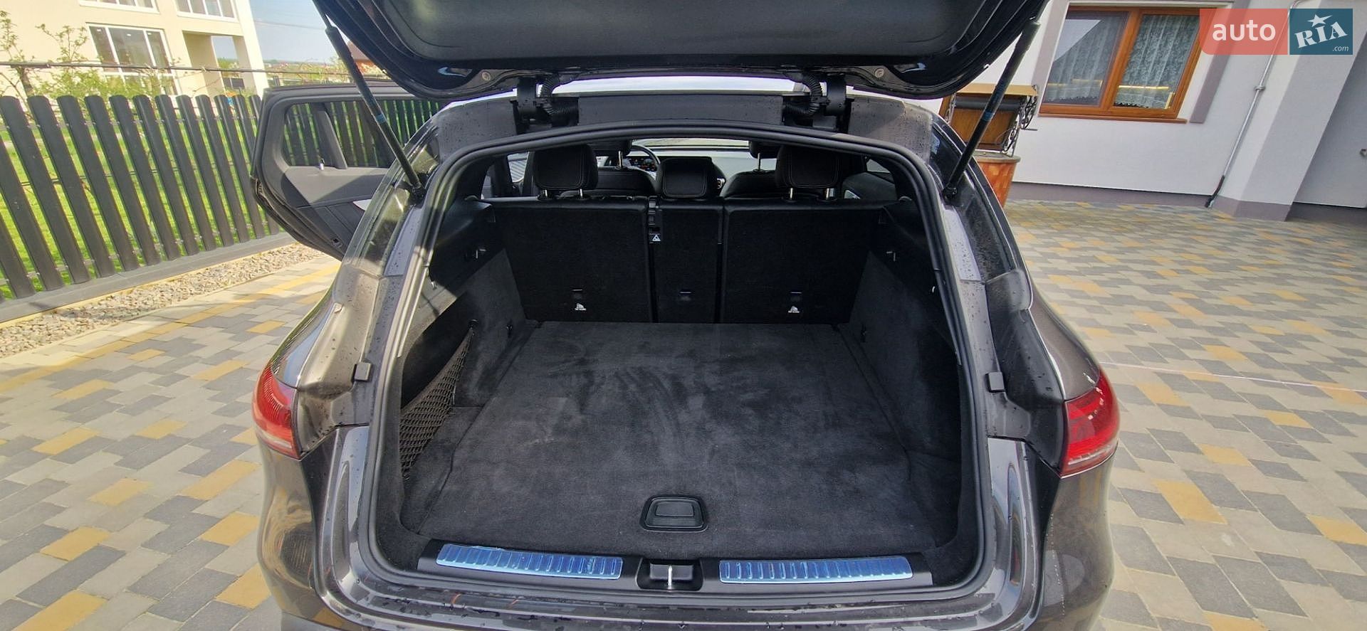 Mercedes-Benz EQC 2022 VIN W1K8P9AB8PF047292 фото оголошення 7 з 15