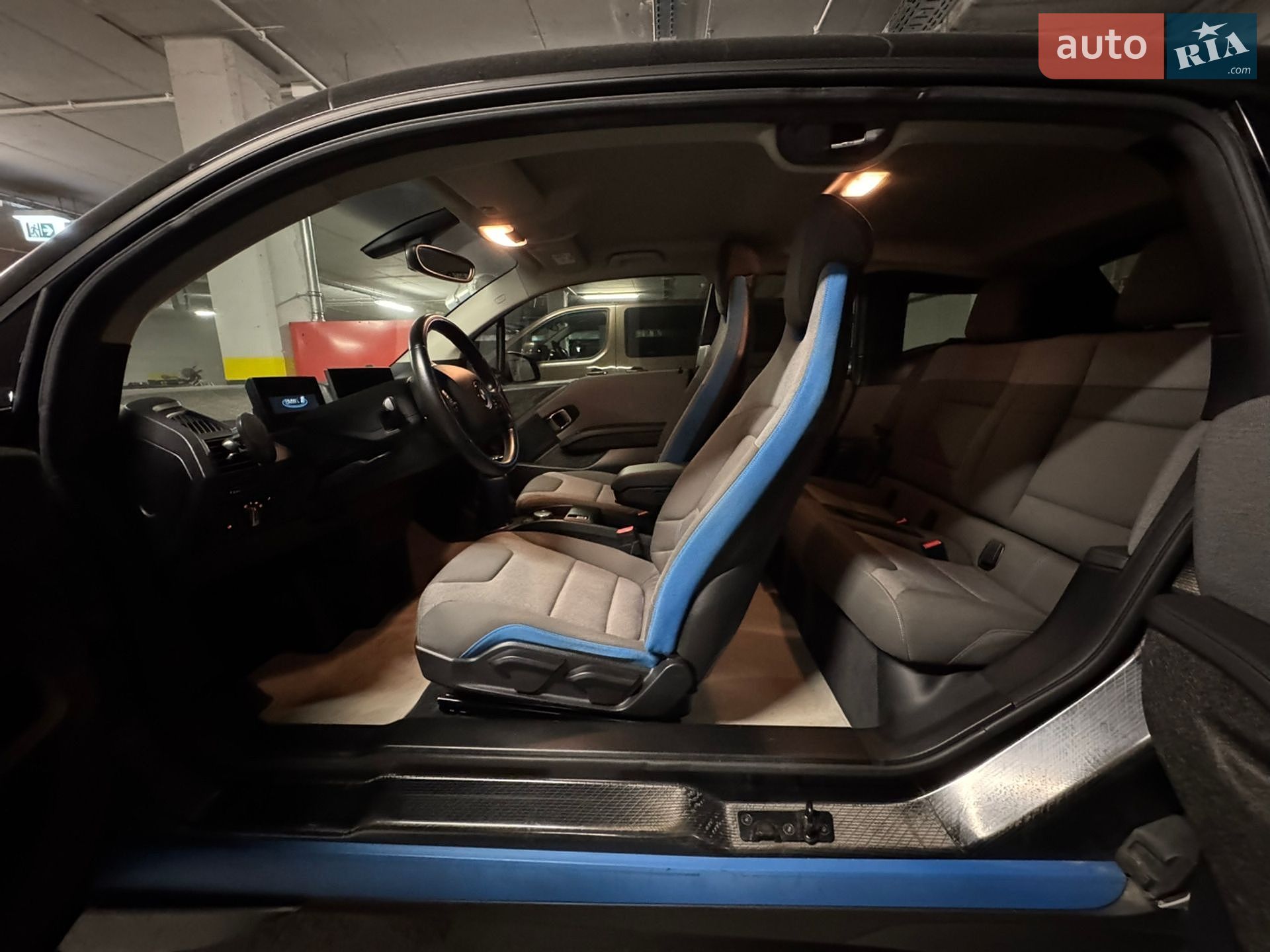 BMW i3S 2018 VIN WBY8P61020VD33336 фото оголошення 12 з 24