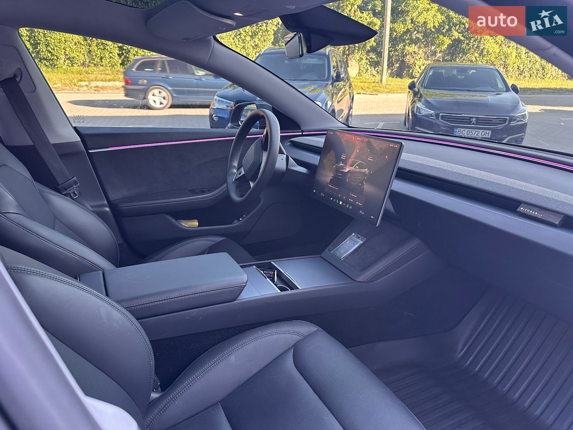 Tesla Model 3 2024 VIN 5YJ3E1EB0SF892253 фото оголошення 11 з 14