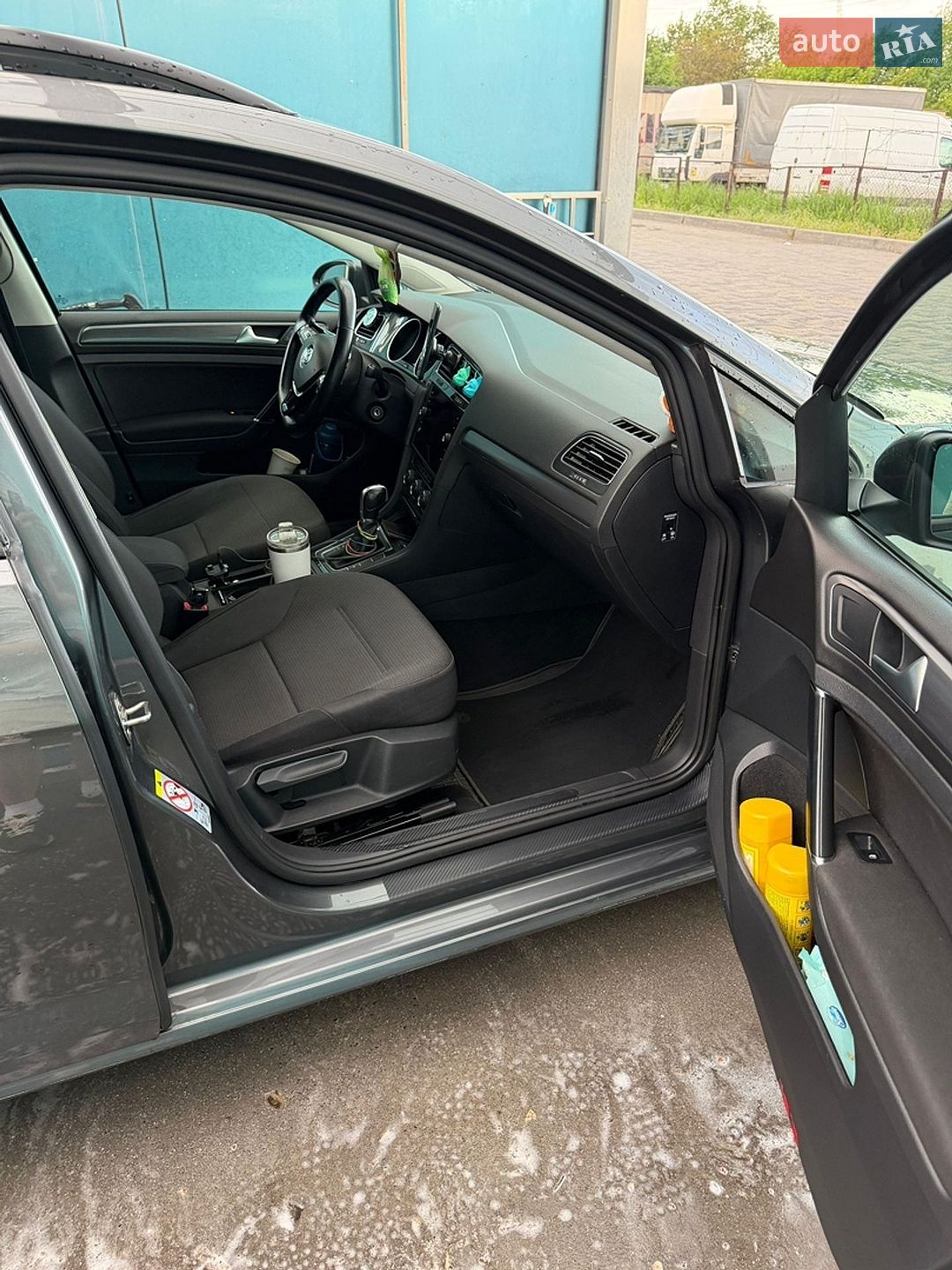 Volkswagen Golf 2017 VIN WVWZZZAUZHP790674 фото оголошення 17 з 18