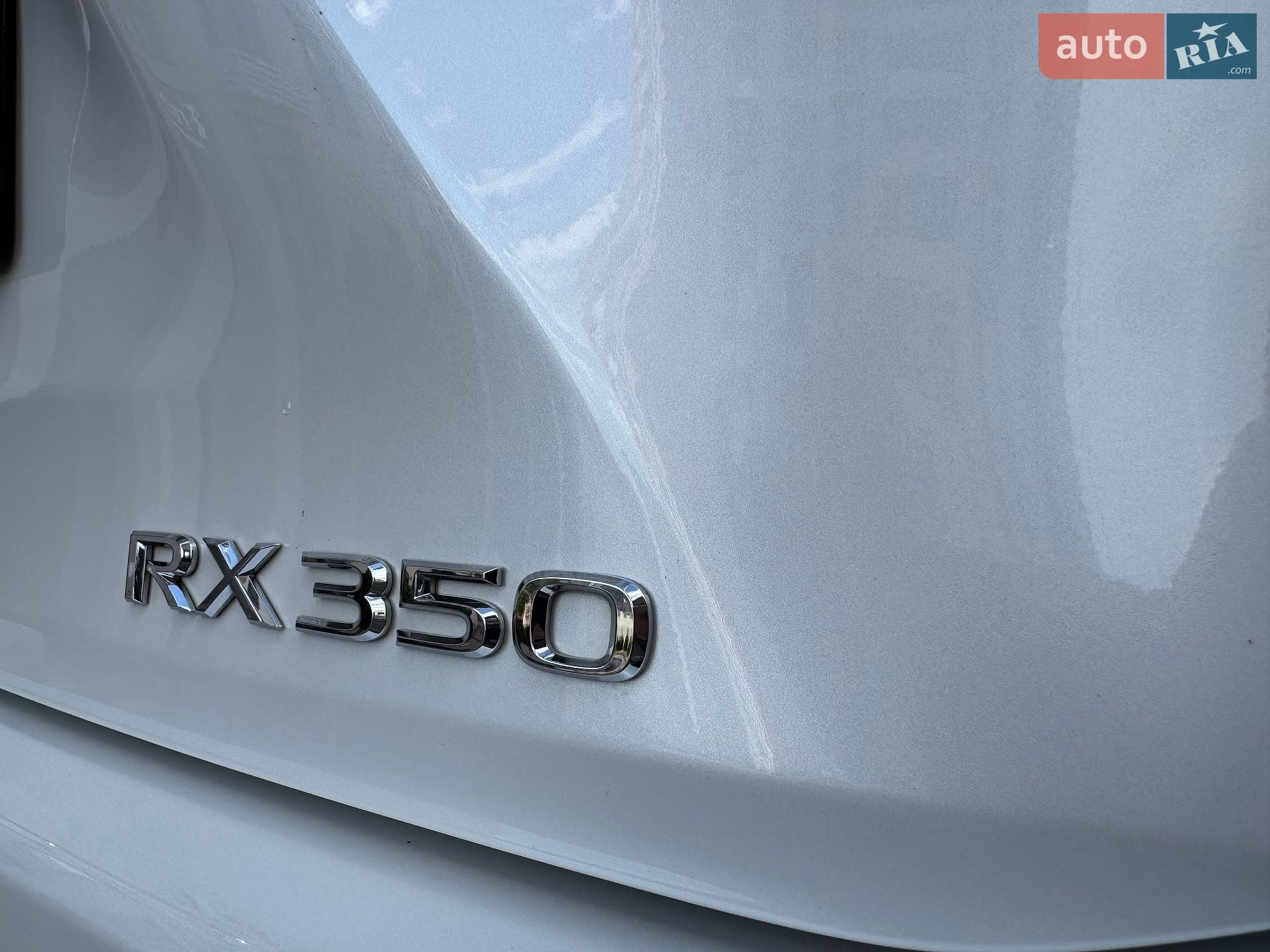 Lexus RX 2020 VIN JTJBZMCA302050063 фото оголошення 11 з 61