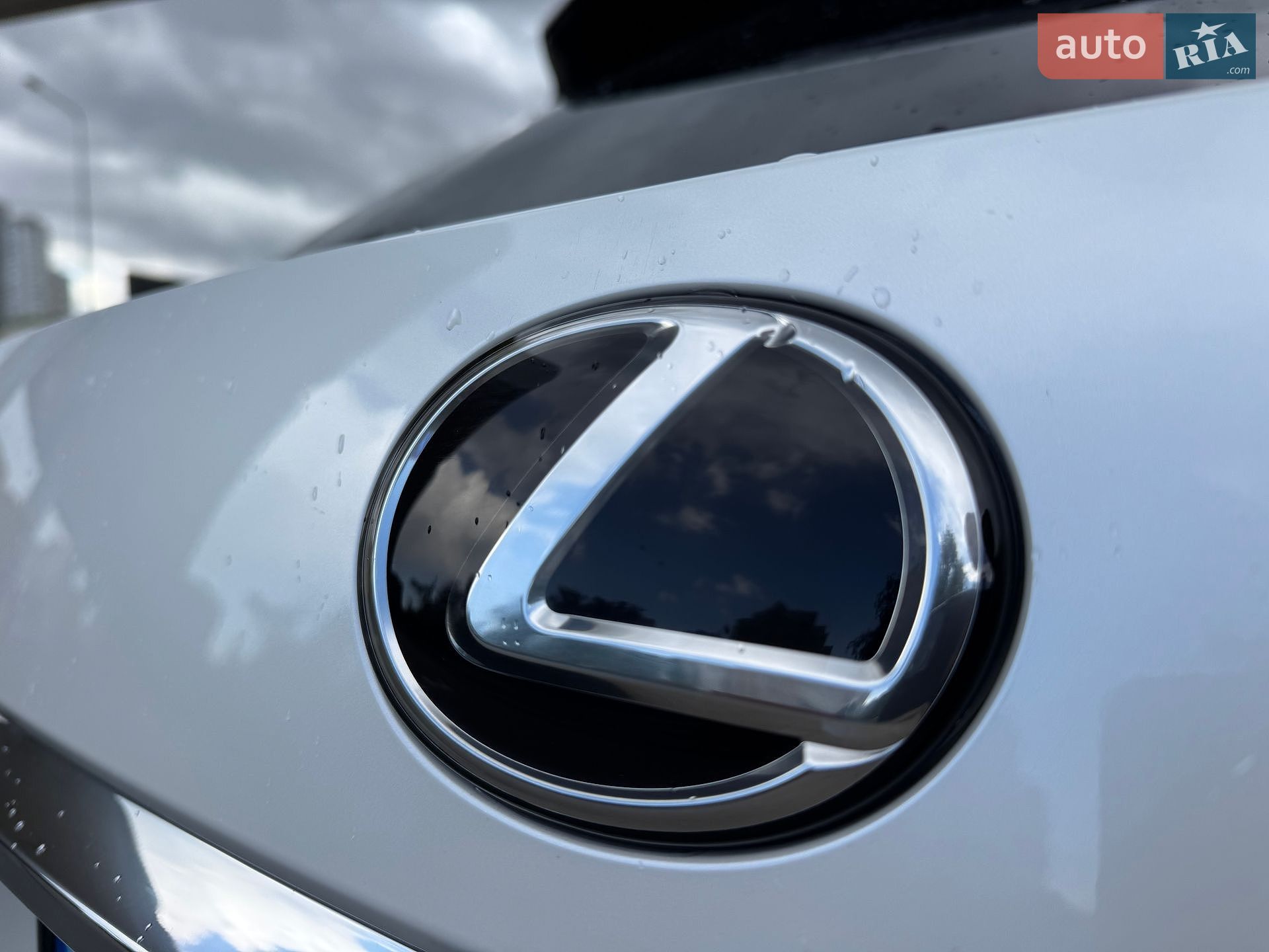 Lexus RX 2020 VIN JTJBZMCA302050063 фото оголошення 60 з 61
