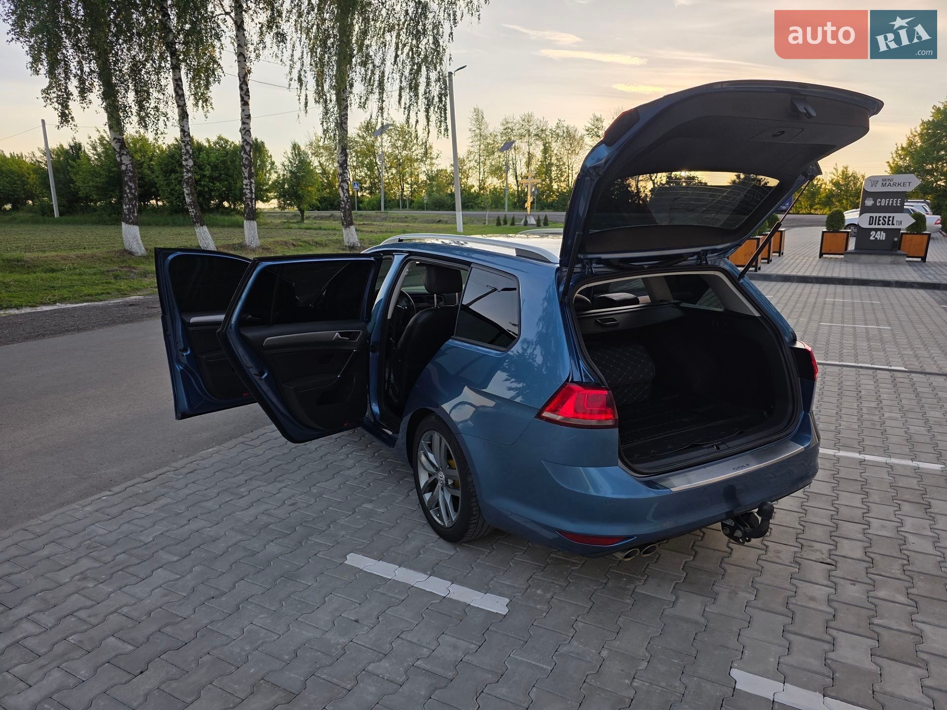 Volkswagen Golf 2014 VIN WVWZZZAUZEP597777 фото оголошення 13 з 27