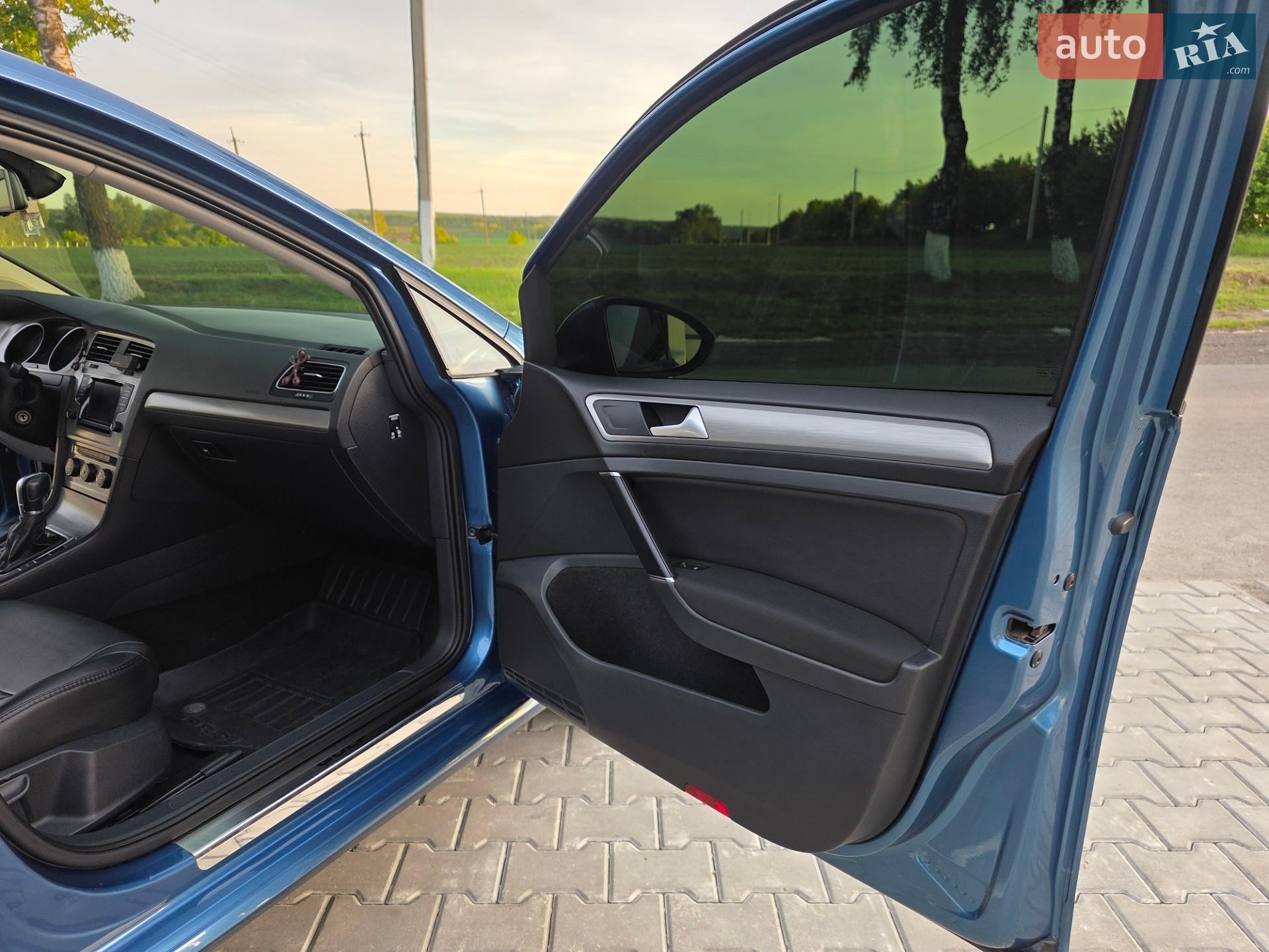 Volkswagen Golf 2014 VIN WVWZZZAUZEP597777 фото оголошення 15 з 27