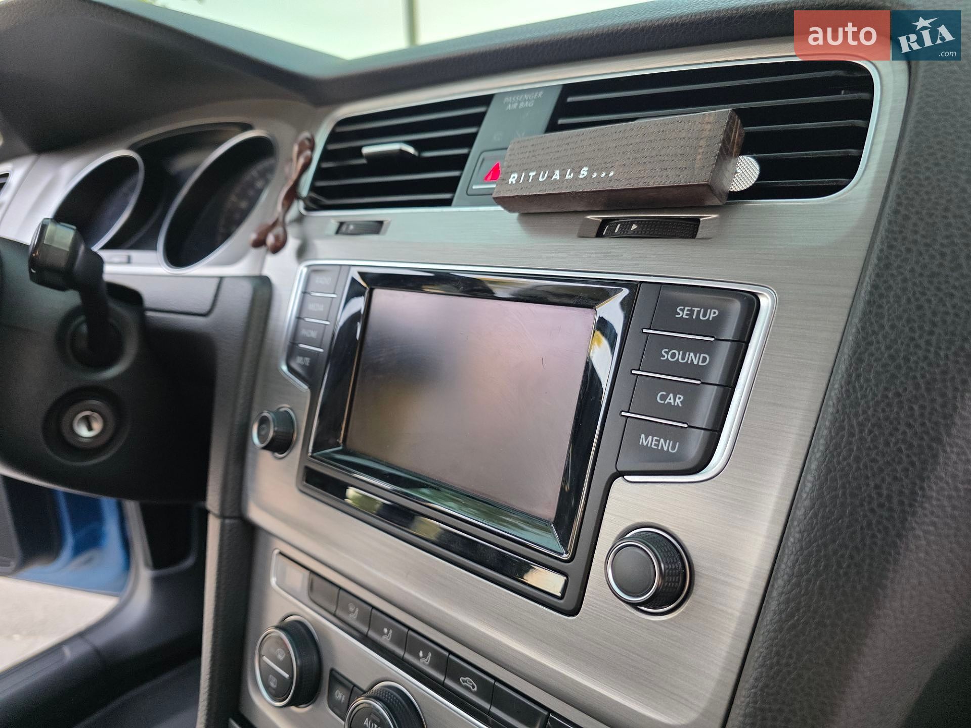 Volkswagen Golf 2014 VIN WVWZZZAUZEP597777 фото оголошення 22 з 27