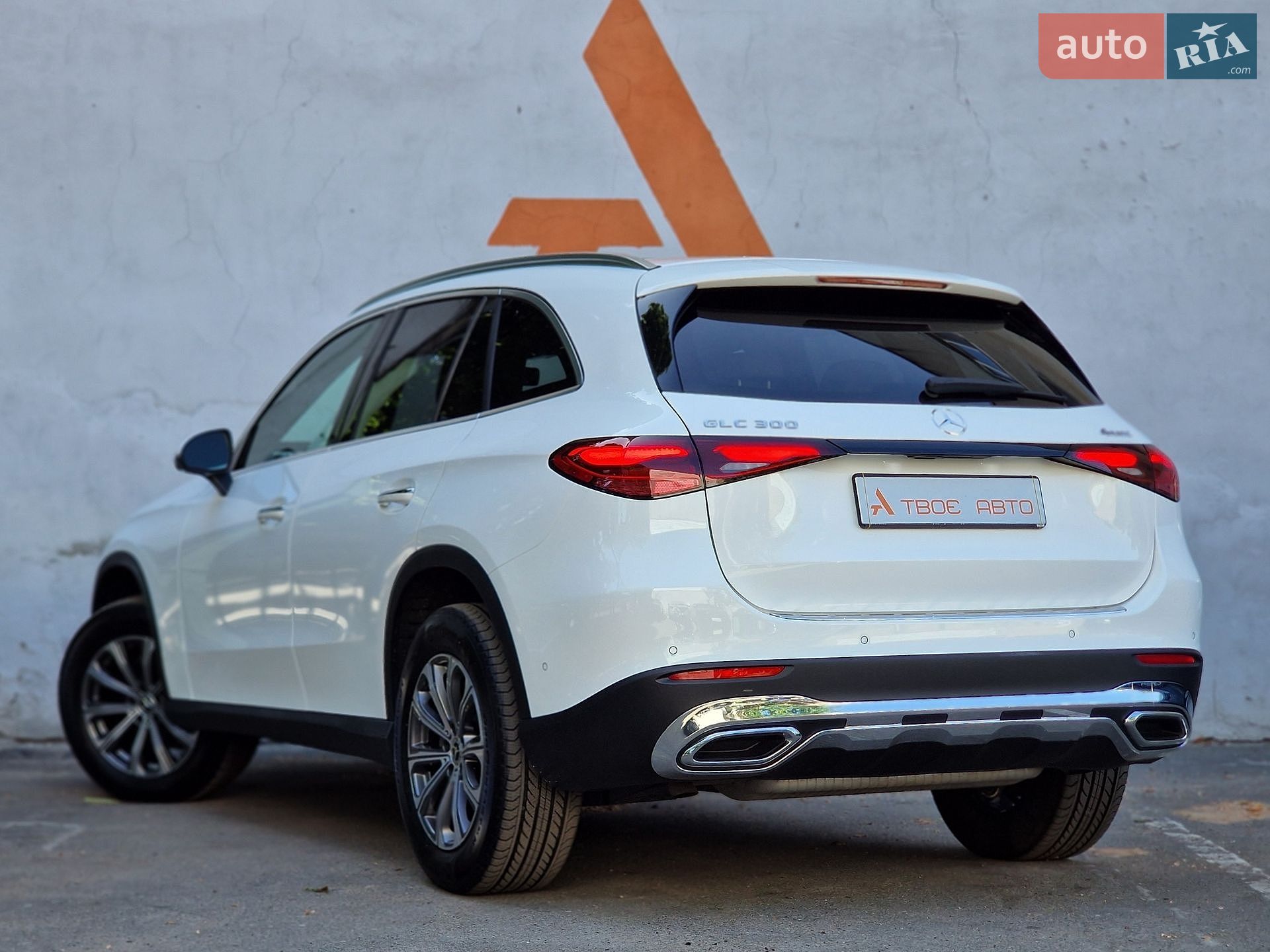 Mercedes-Benz GLC-Class 2024 VIN W1NKM4HB0SF282949 фото оголошення 33 з 85