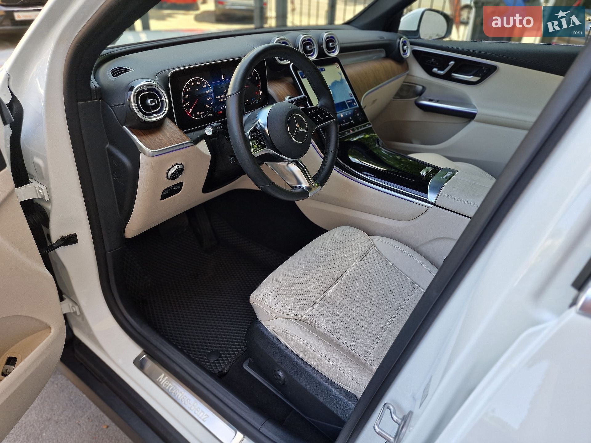 Mercedes-Benz GLC-Class 2024 VIN W1NKM4HB0SF282949 фото оголошення 37 з 85