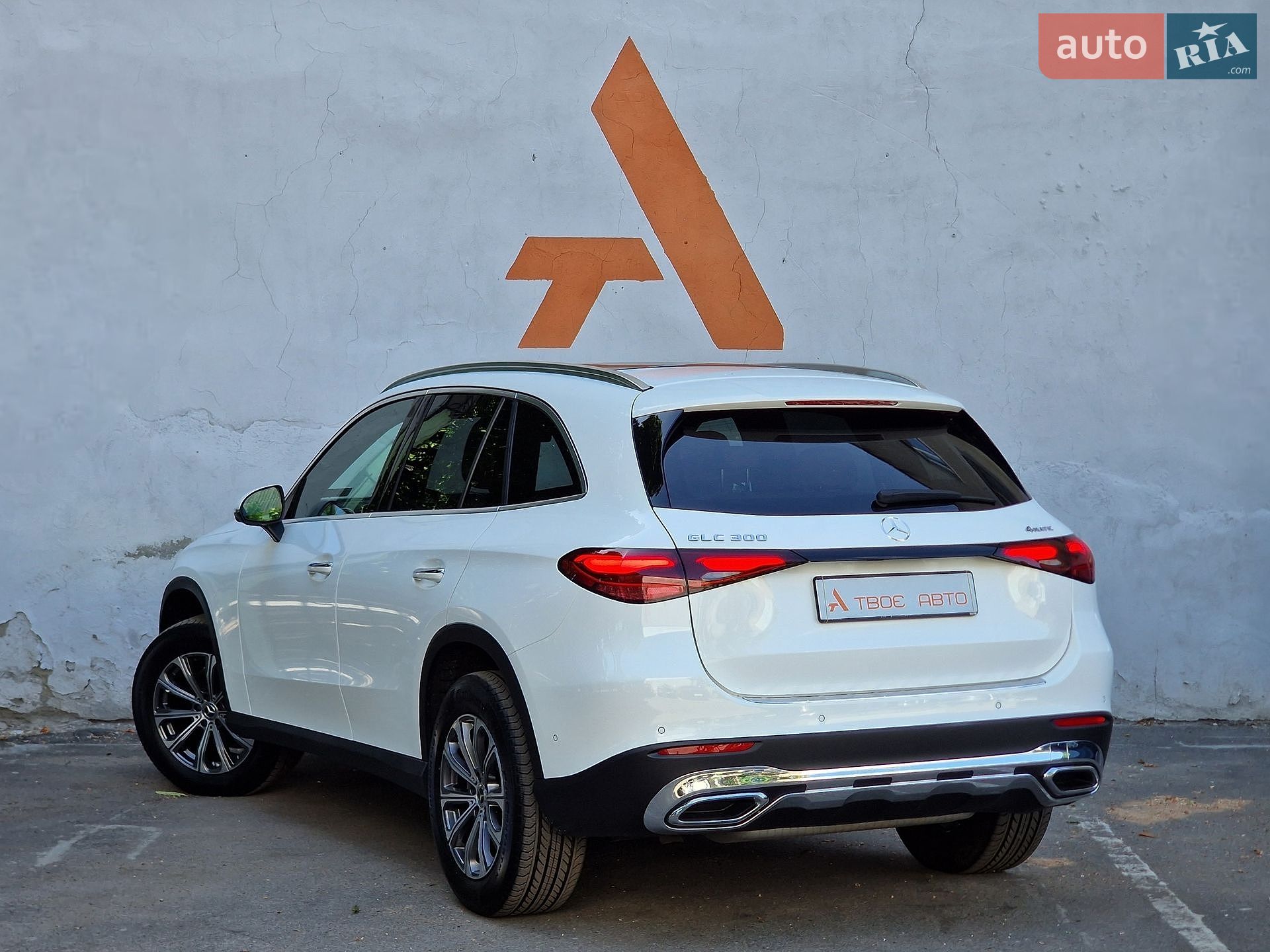 Mercedes-Benz GLC-Class 2024 VIN W1NKM4HB0SF282949 фото оголошення 42 з 85