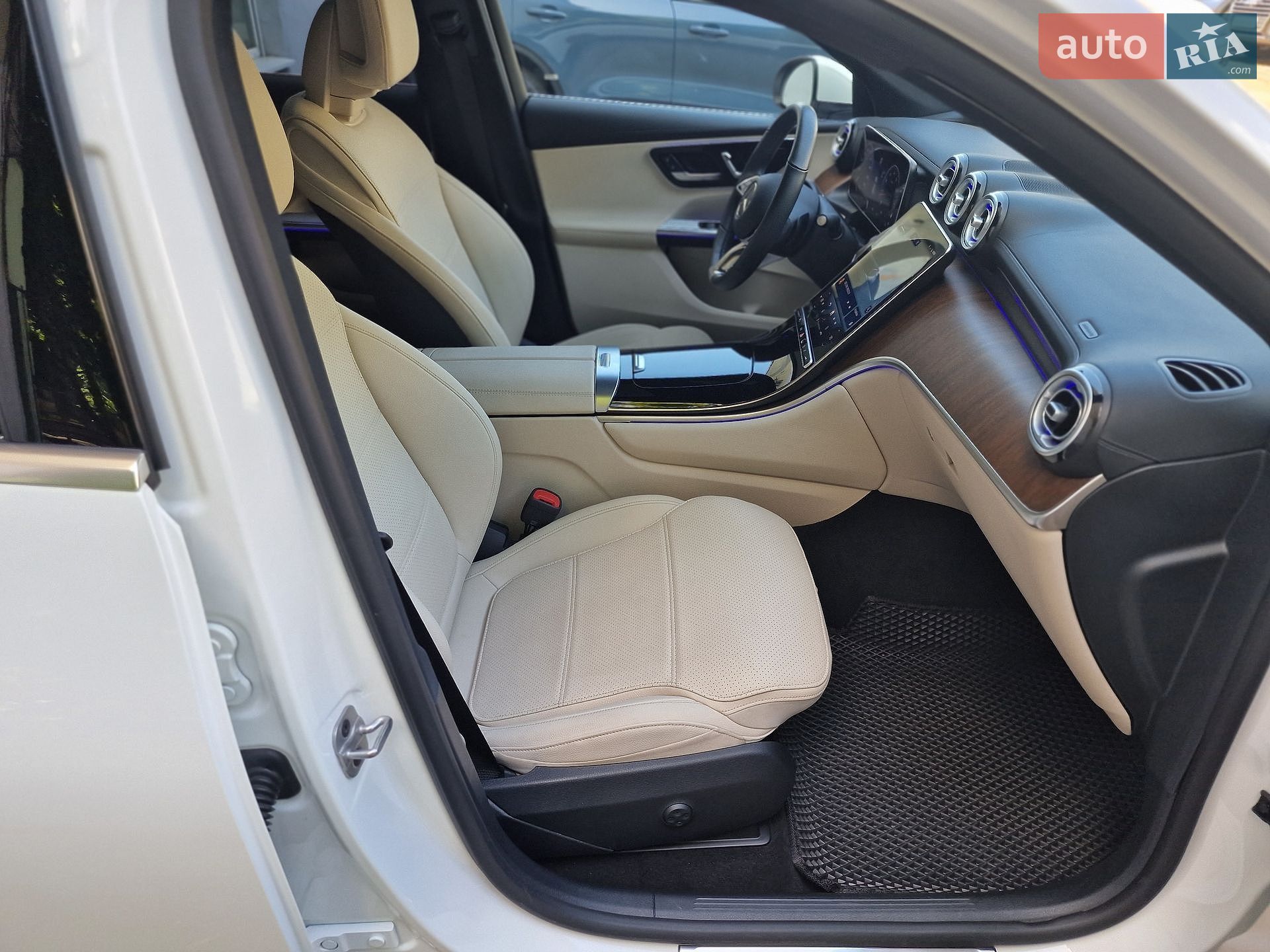 Mercedes-Benz GLC-Class 2024 VIN W1NKM4HB0SF282949 фото оголошення 45 з 85