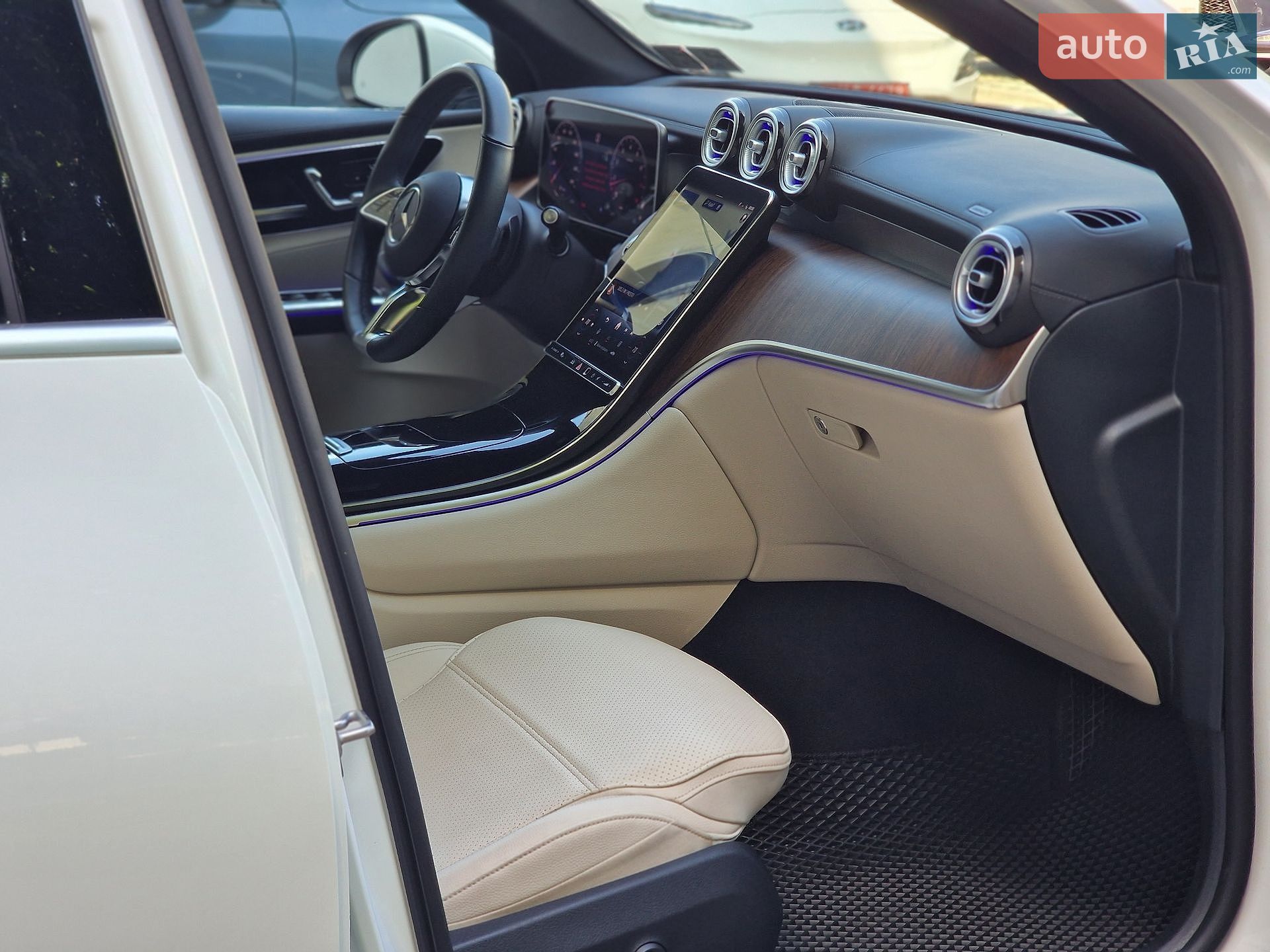 Mercedes-Benz GLC-Class 2024 VIN W1NKM4HB0SF282949 фото оголошення 56 з 85