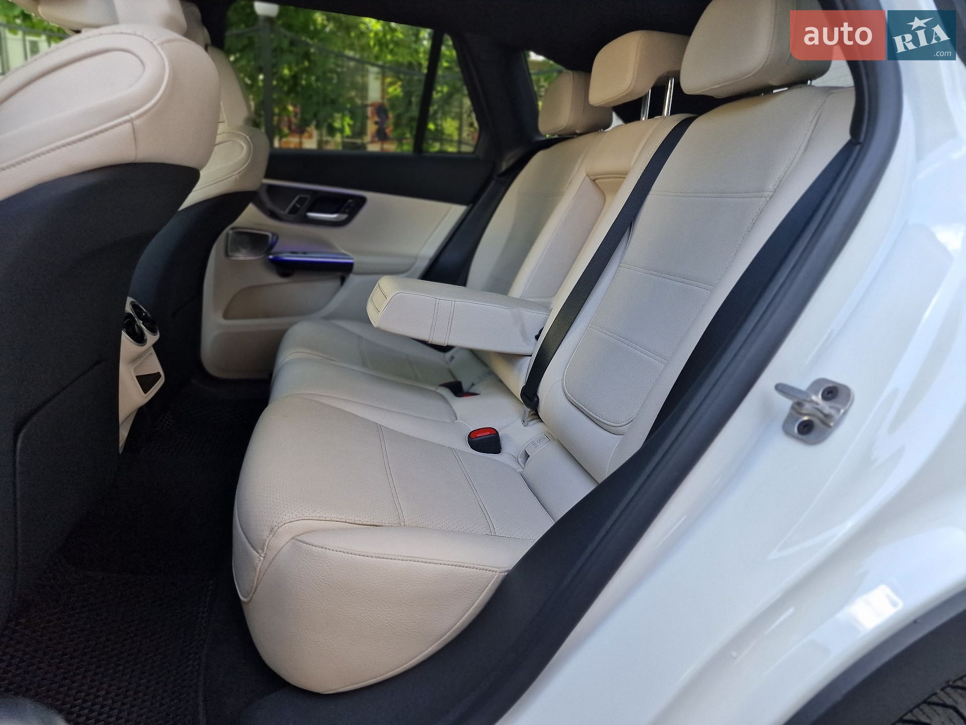 Mercedes-Benz GLC-Class 2024 VIN W1NKM4HB0SF282949 фото оголошення 64 з 85
