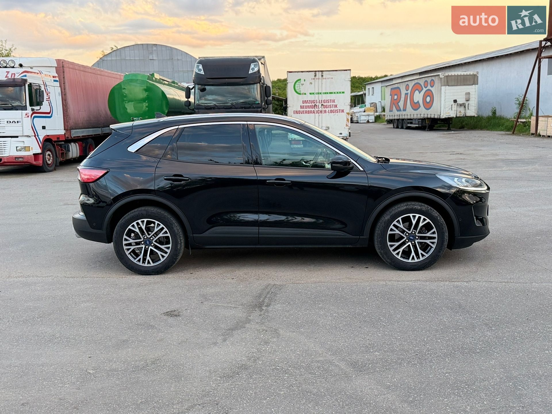 Ford Kuga 2022 VIN WF0FXXWPMFNL56548 фото оголошення 3 з 42