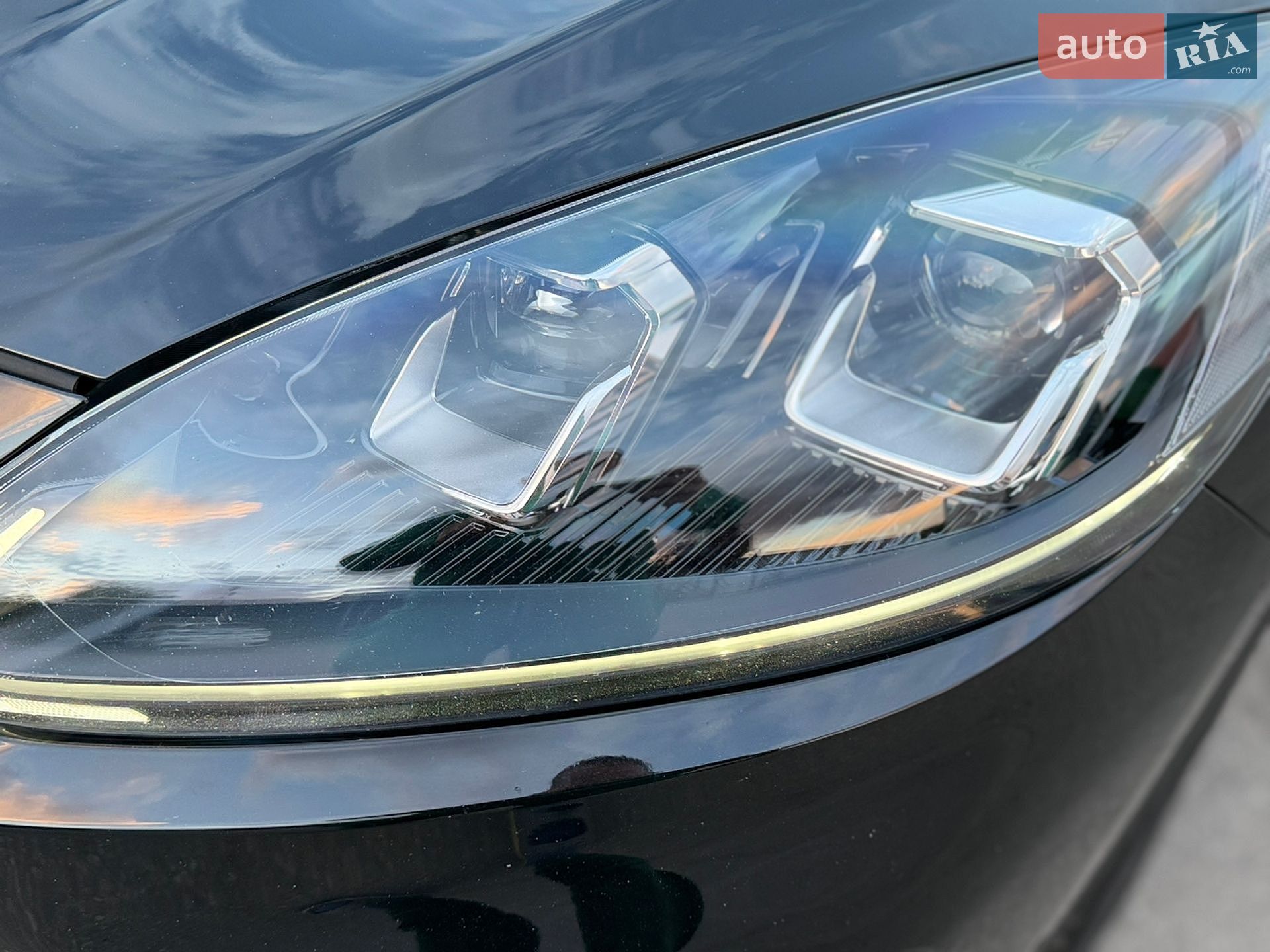 Ford Kuga 2022 VIN WF0FXXWPMFNL56548 фото оголошення 40 з 42