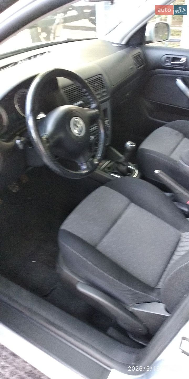 Volkswagen Golf 2005 VIN WVWZZZ1JZ5W066617 фото оголошення 5 з 7