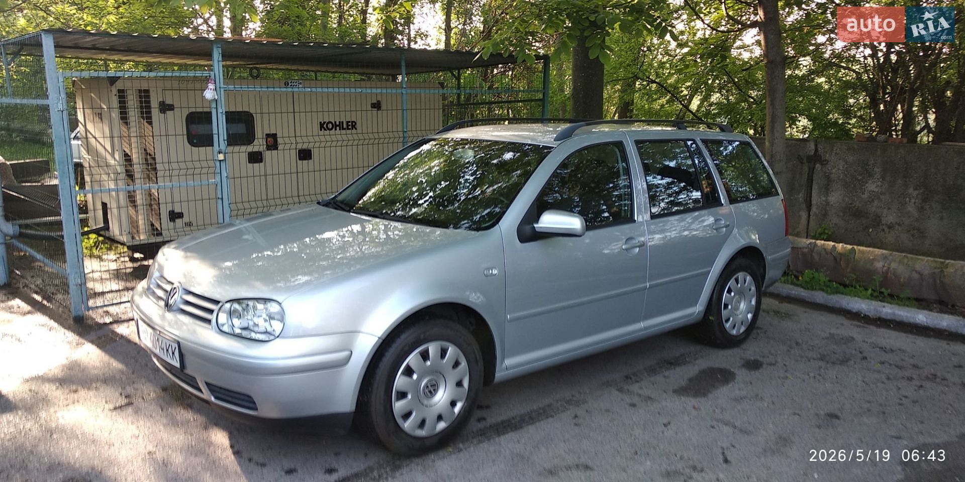 Volkswagen Golf 2005 VIN WVWZZZ1JZ5W066617 фото оголошення 2 з 7