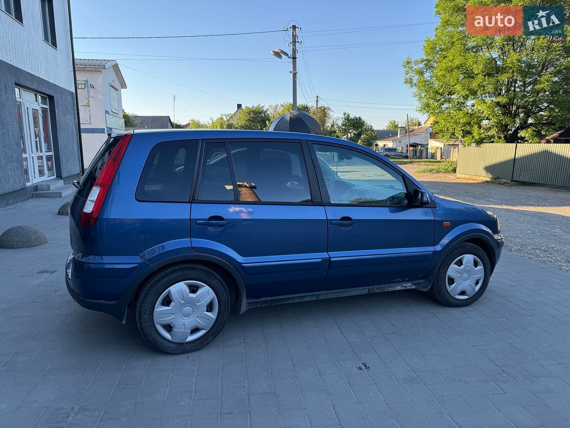 Ford Fusion 2005 VIN WF0UXXGAJU5K32215 фото оголошення 3 з 10