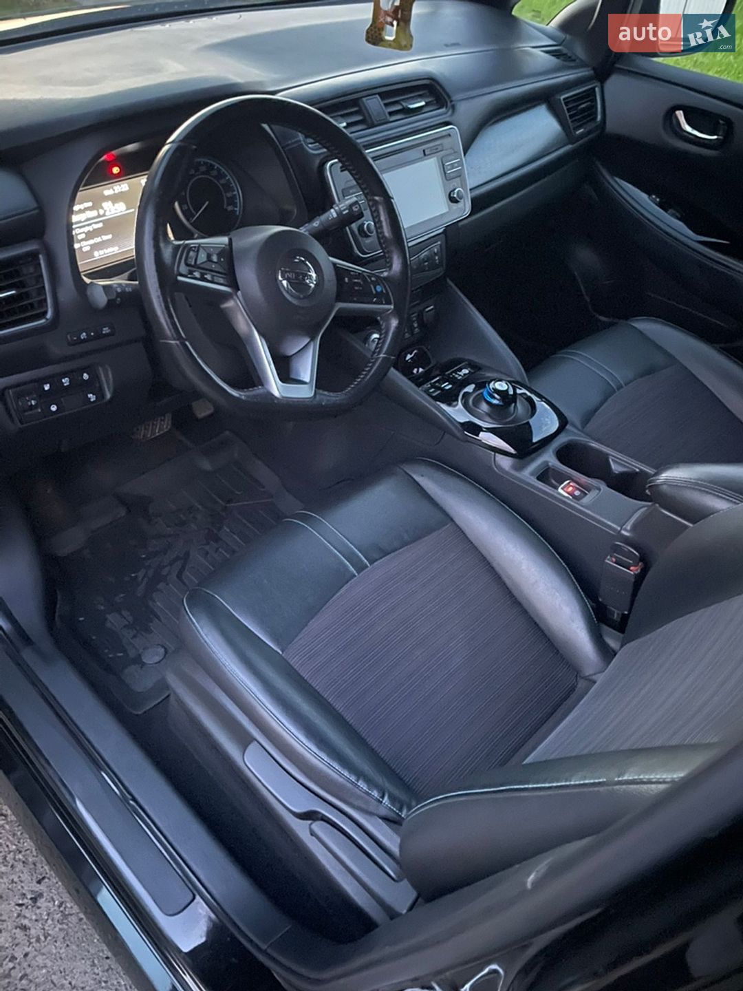 Nissan Leaf 2020 VIN SJNFAAZE1U0052623 фото оголошення 10 з 18