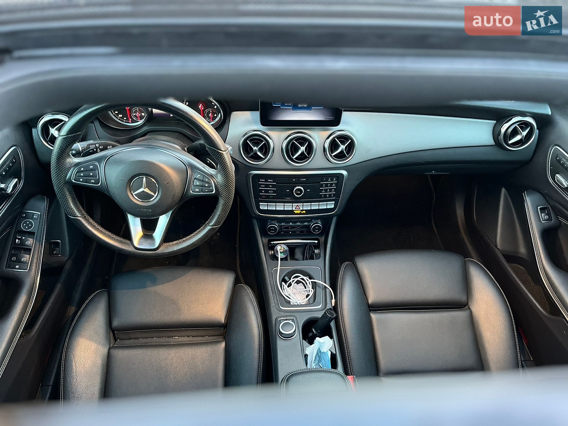 Mercedes-Benz GLA-Class 2019 VIN WDCTG4GB3KJ643943 фото оголошення 38 з 39