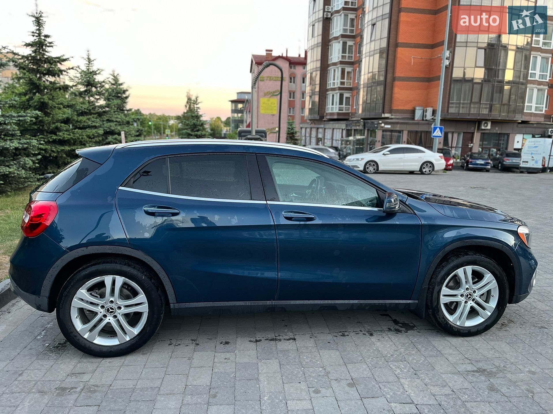 Mercedes-Benz GLA-Class 2019 VIN WDCTG4GB3KJ643943 фото оголошення 34 з 39