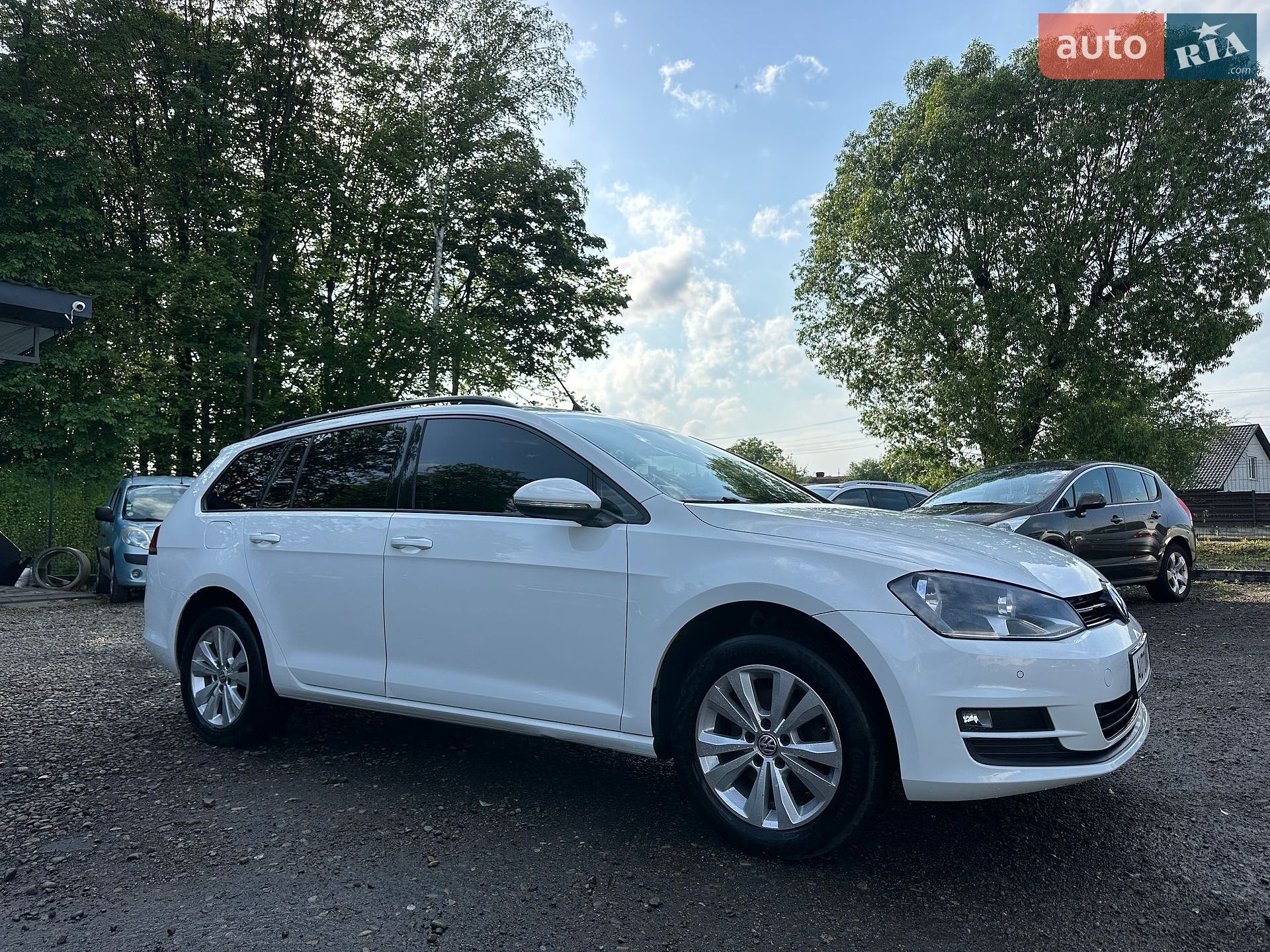Volkswagen Golf 2016 VIN WVWZZZAUZGP557592 фото оголошення 4 з 29