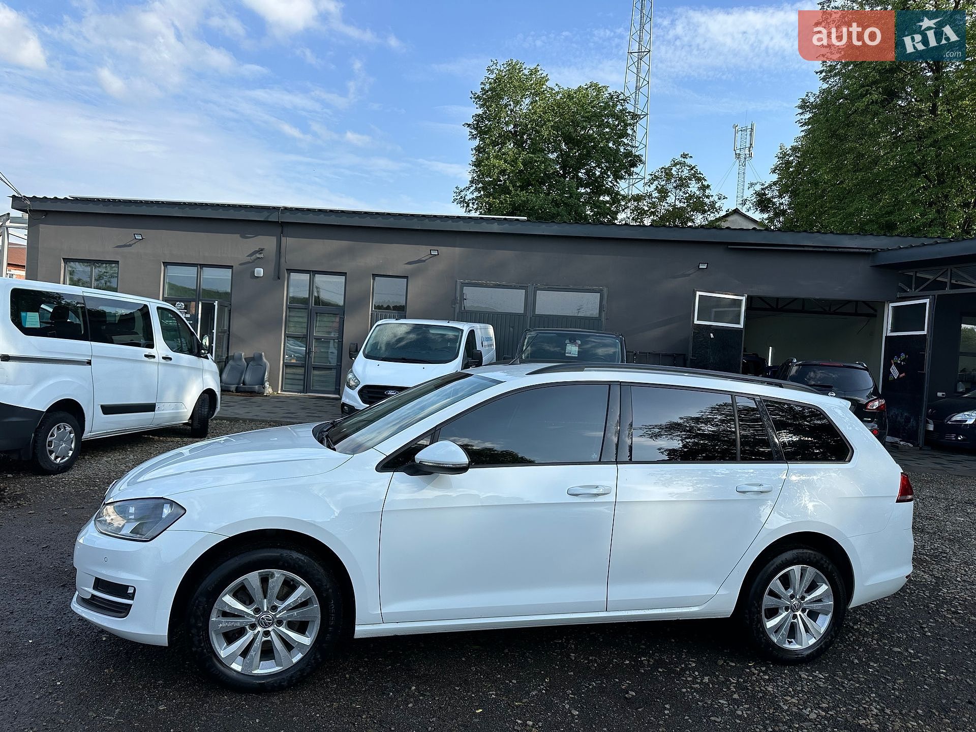 Volkswagen Golf 2016 VIN WVWZZZAUZGP557592 фото оголошення 17 з 29