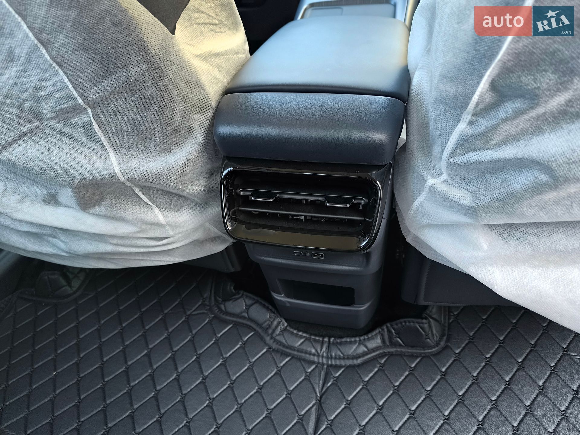 Geely Galaxy E5 2024 VIN L6T78CNWXRY130096 фото оголошення 13 з 39