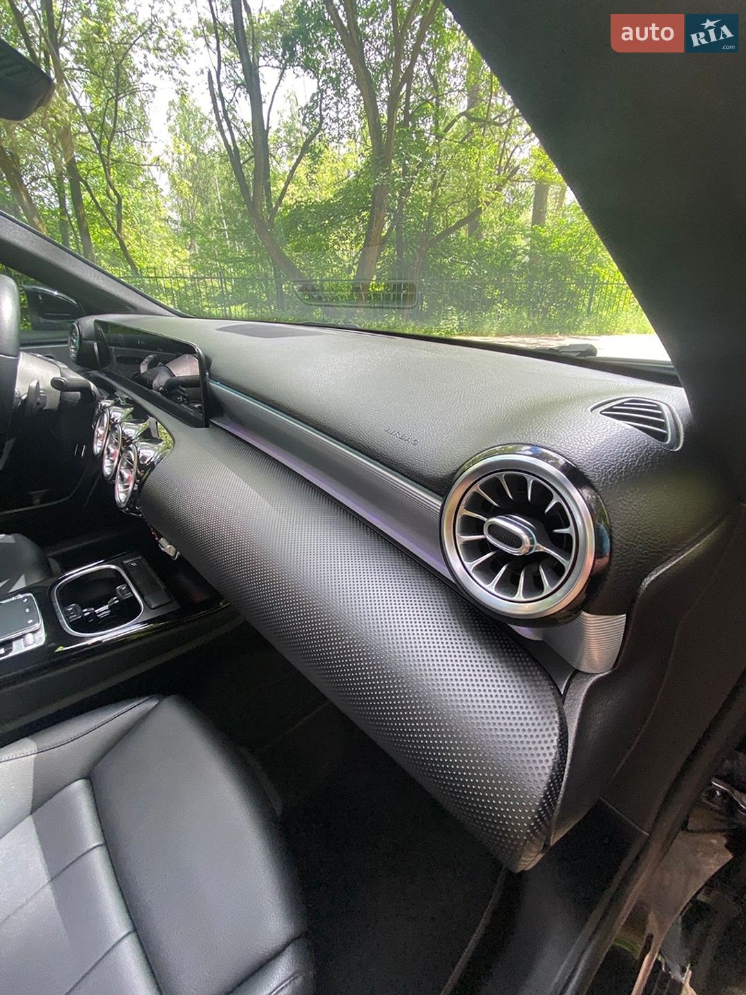 Mercedes-Benz A-Class 2019 VIN WDD3G4EB6LW037703 фото оголошення 68 з 84