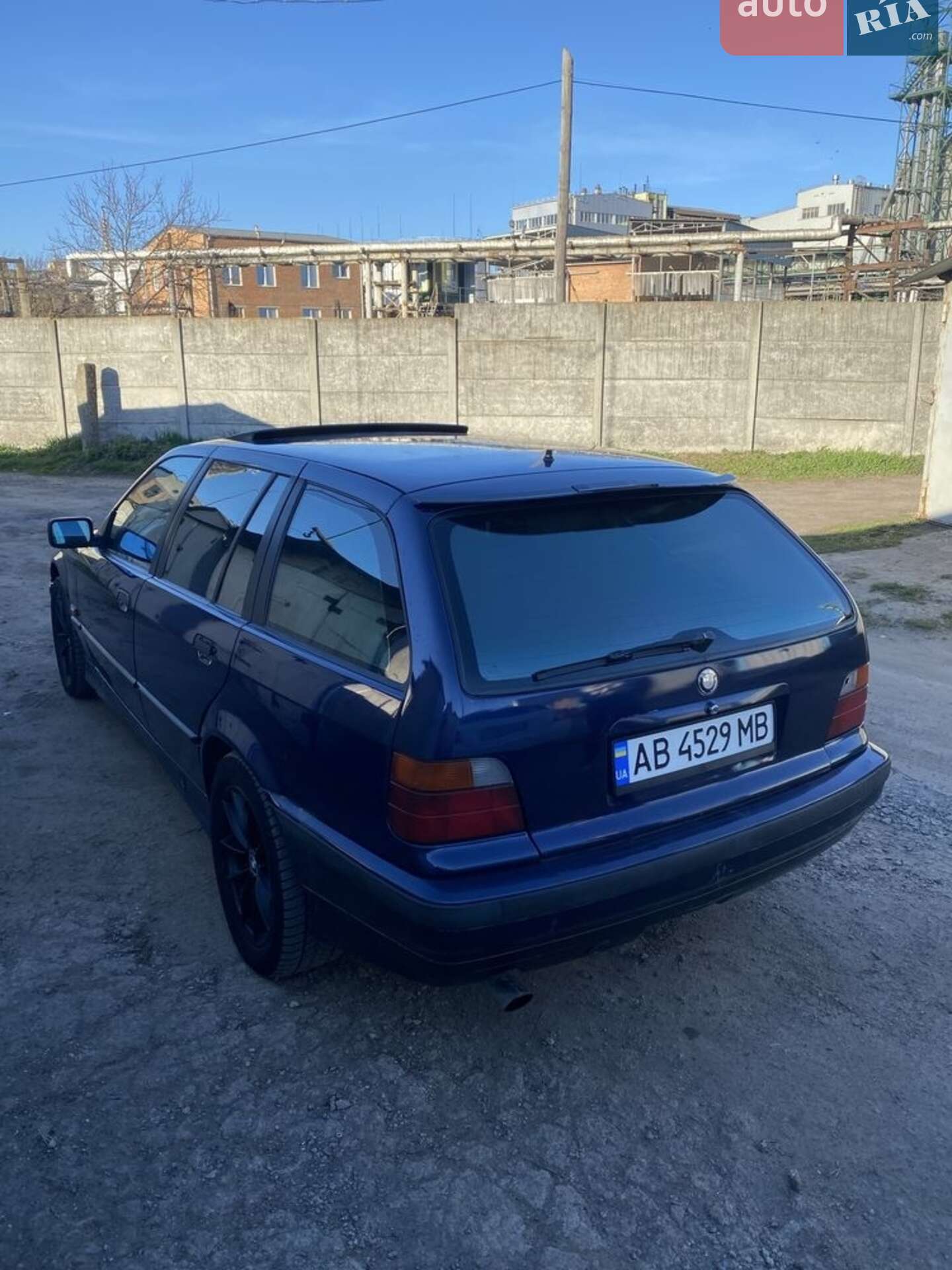 BMW 3 Series 1996 VIN WBACE51010EN62712 фото оголошення 2 з 4