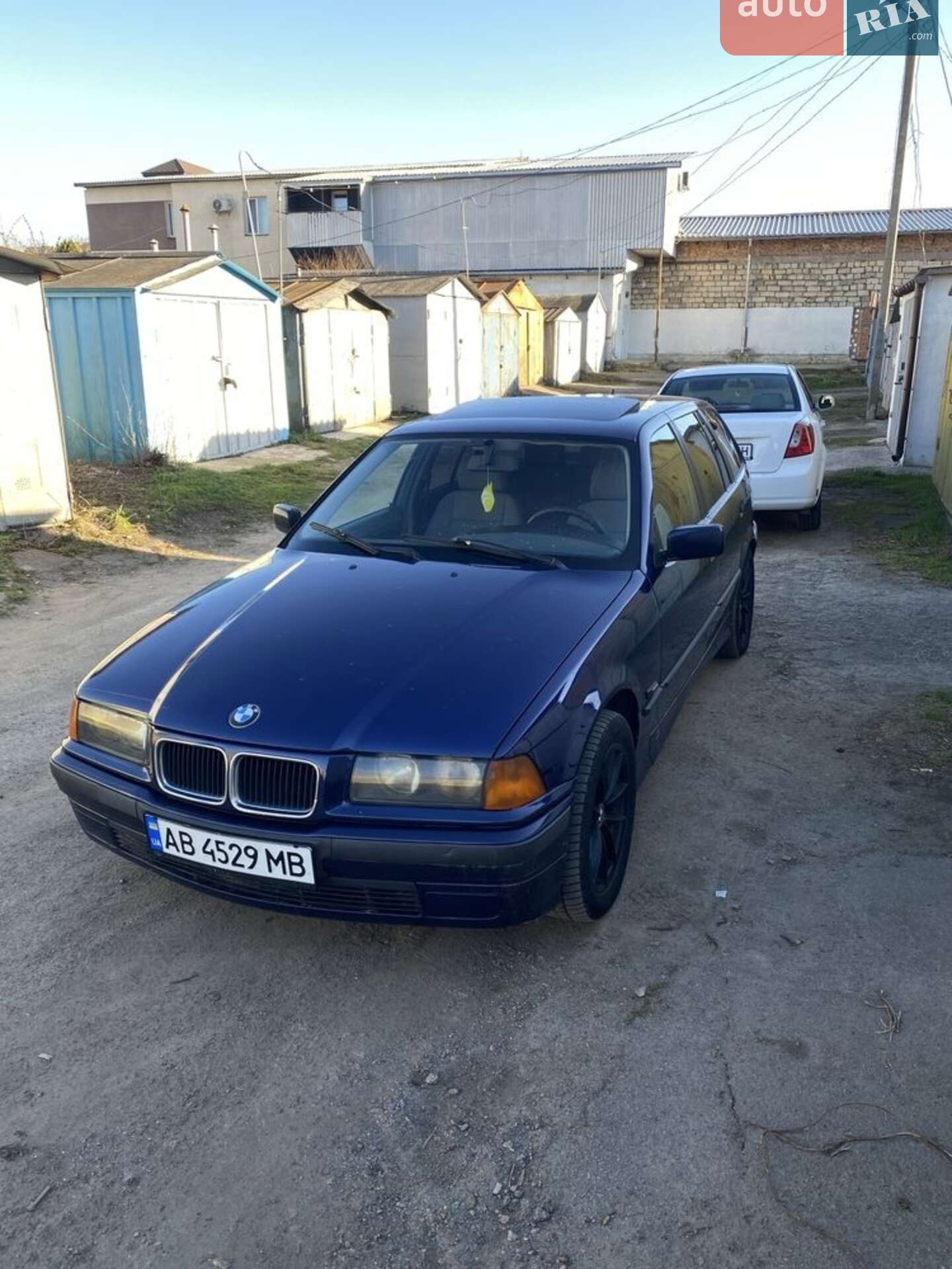 BMW 3 Series 1996 VIN WBACE51010EN62712 фото оголошення 4 з 4