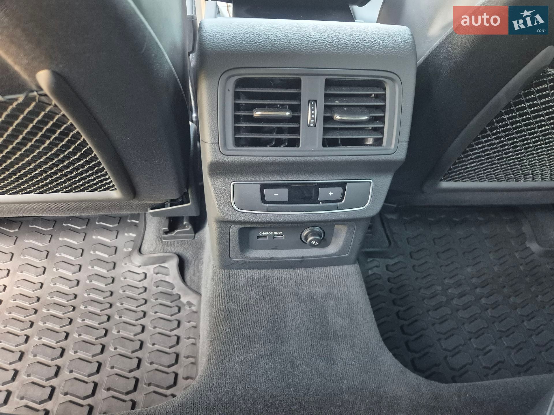 Audi SQ5 2024 VIN WA1B4AFY9R2102702 фото оголошення 15 з 30