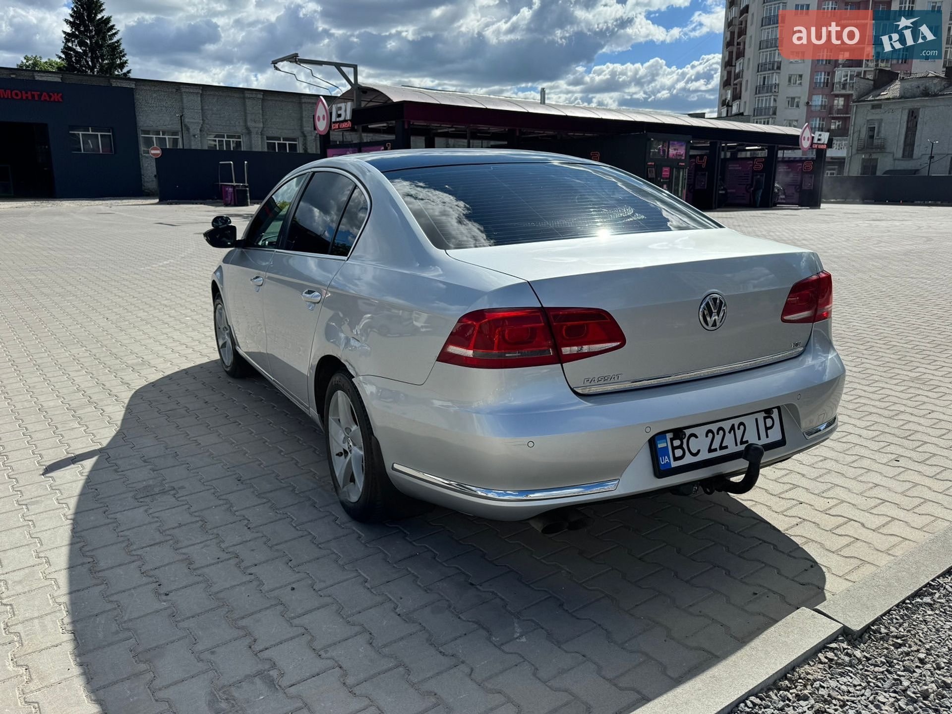 Volkswagen Passat 2011 VIN WVWZZZ3CZBP330919 фото оголошення 8 з 36