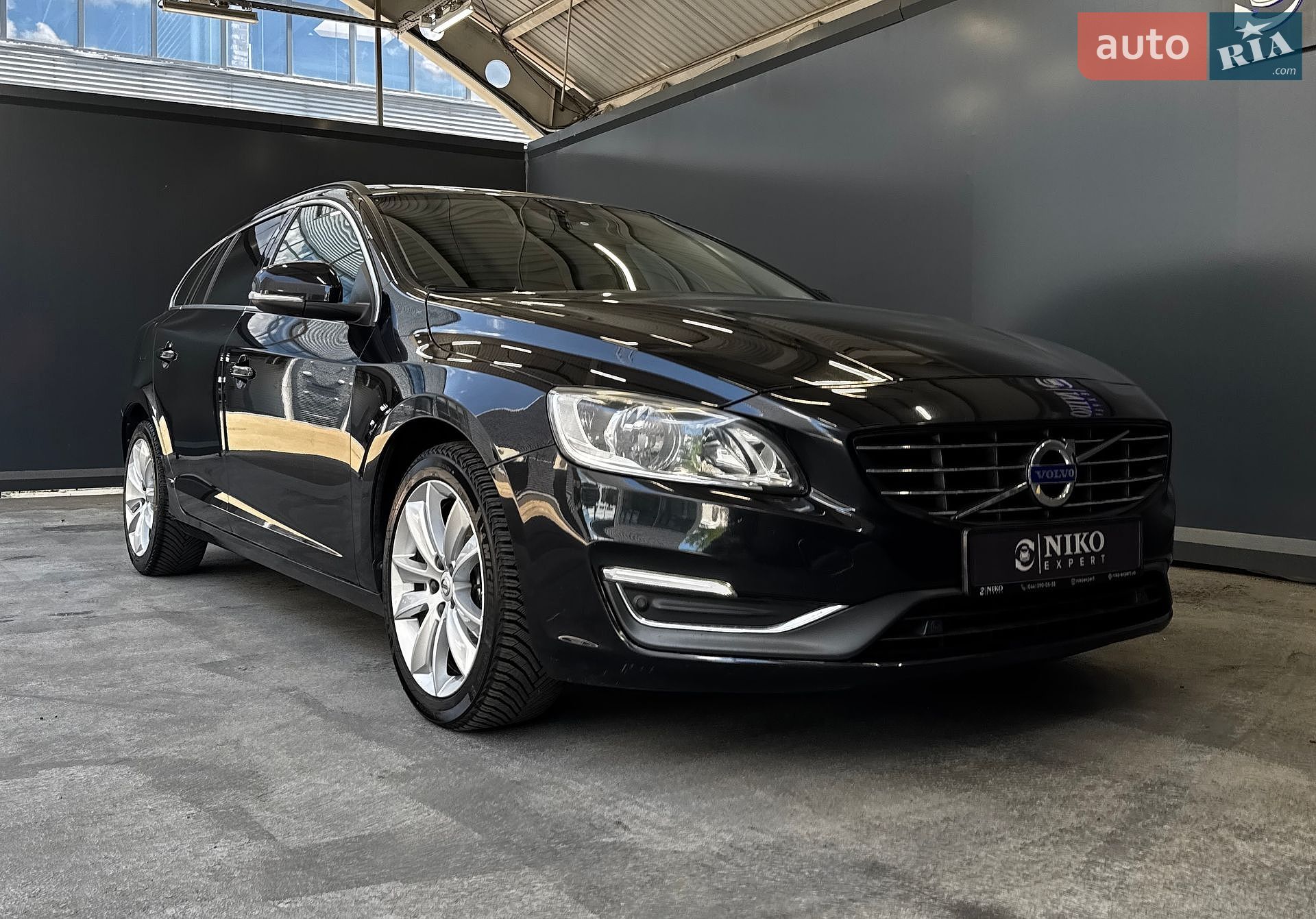 Volvo V60 2014 VIN YV1FW73CDF1254018 фото оголошення 22 з 40