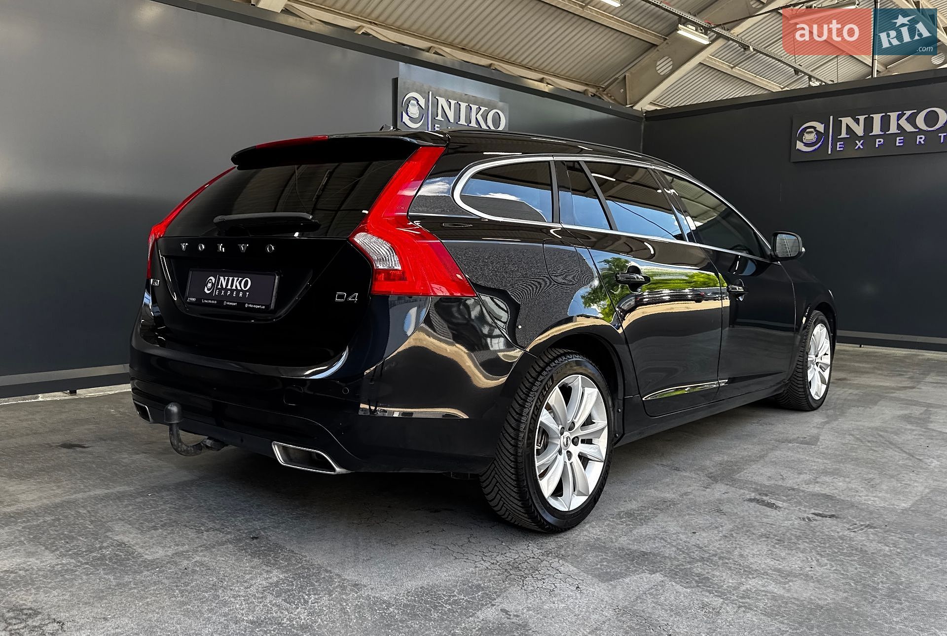 Volvo V60 2014 VIN YV1FW73CDF1254018 фото оголошення 15 з 40