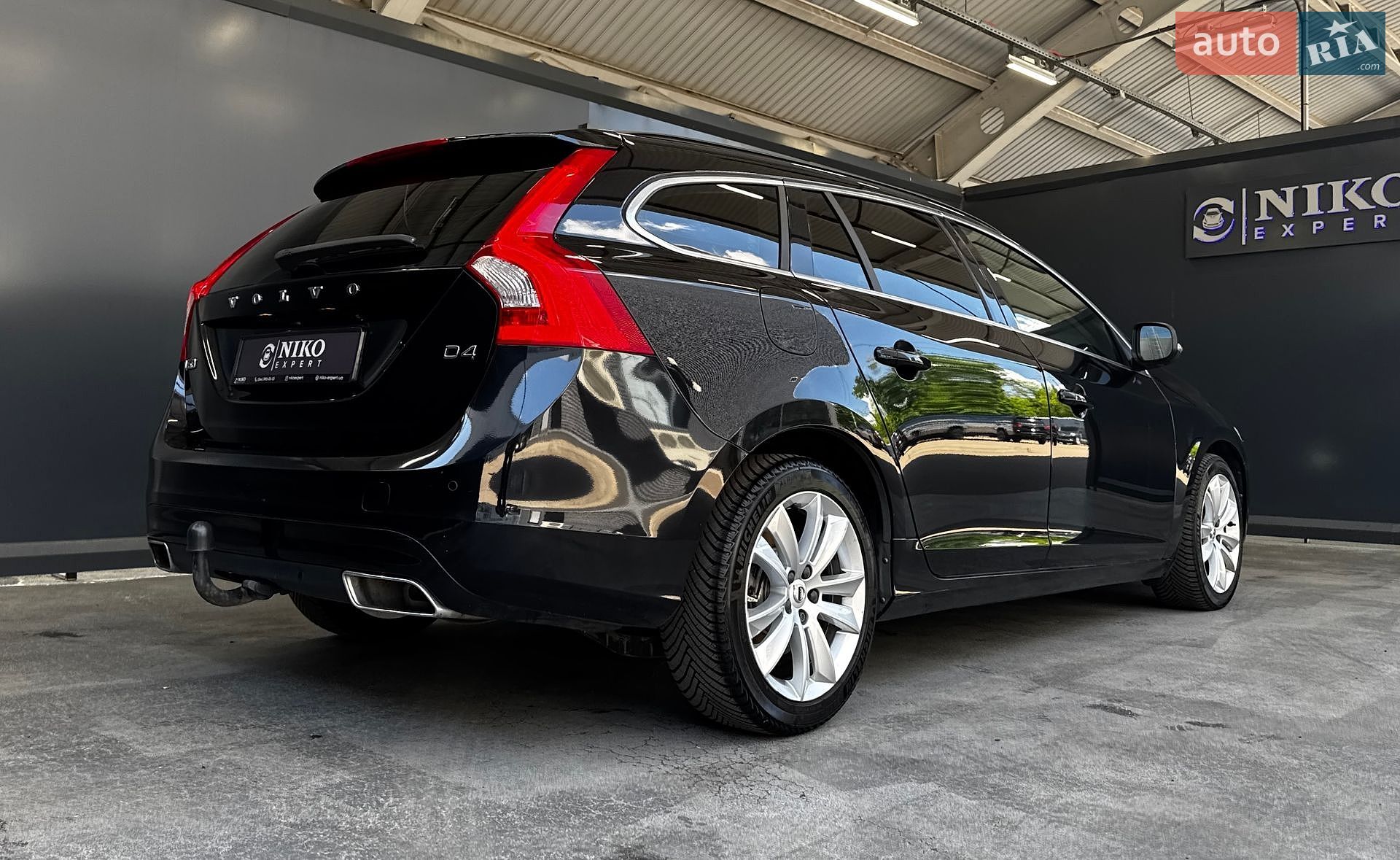 Volvo V60 2014 VIN YV1FW73CDF1254018 фото оголошення 16 з 40