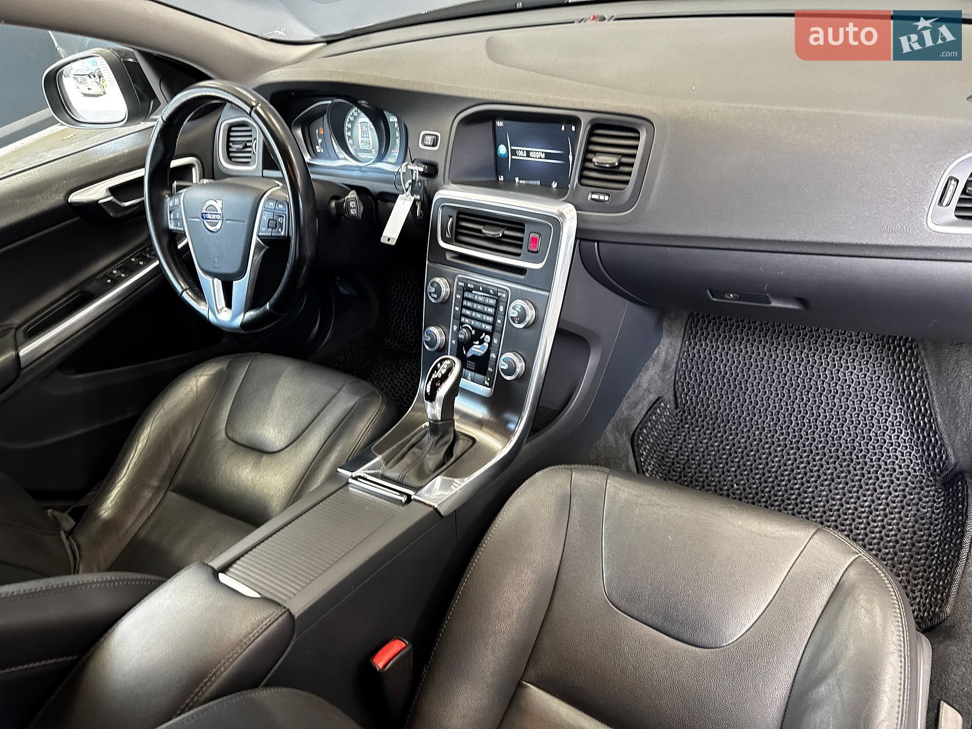 Volvo V60 2014 VIN YV1FW73CDF1254018 фото оголошення 27 з 40