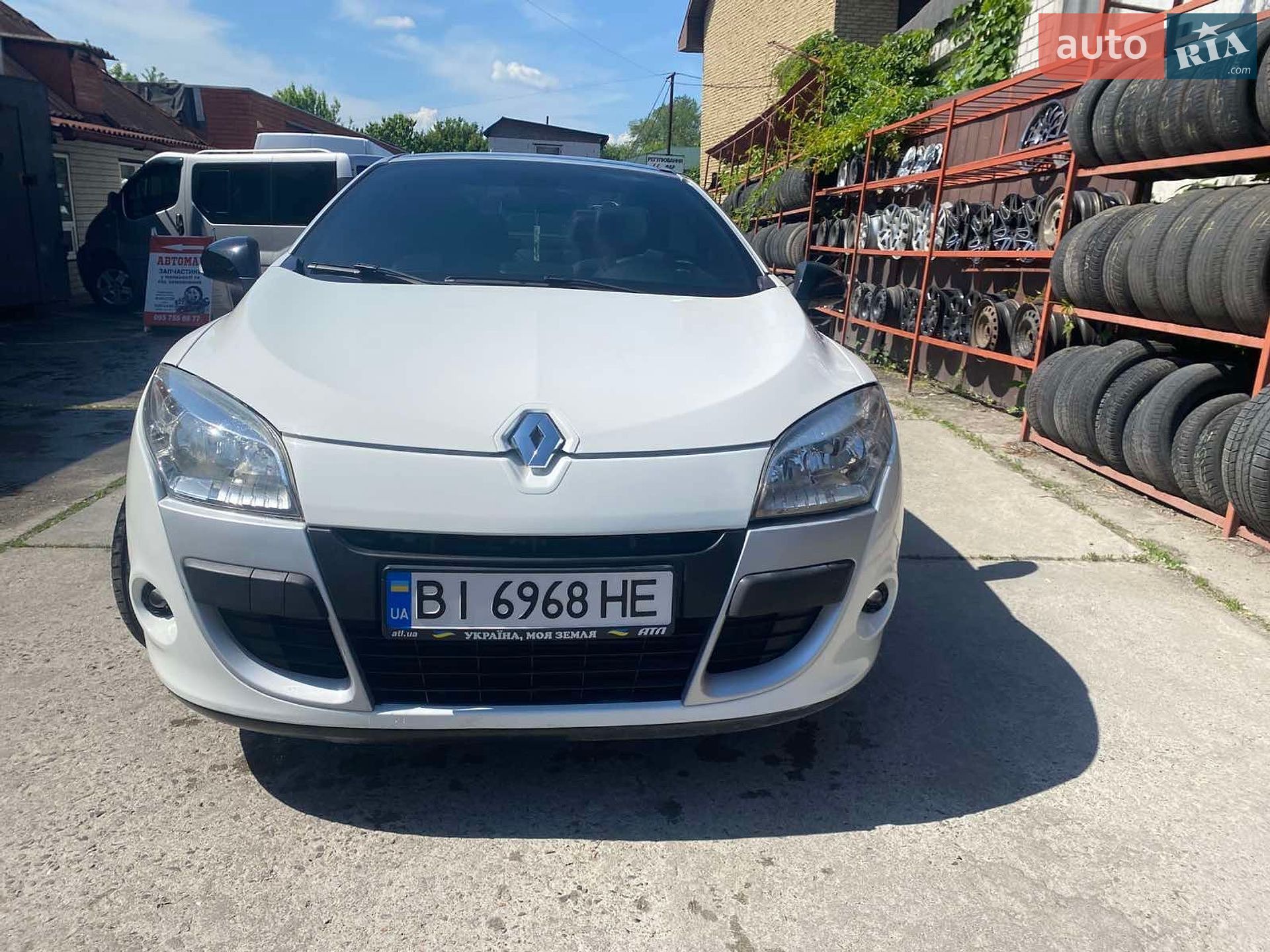 Renault Megane 2011 VIN VF1EZ1G0643878761 фото оголошення 2 з 9