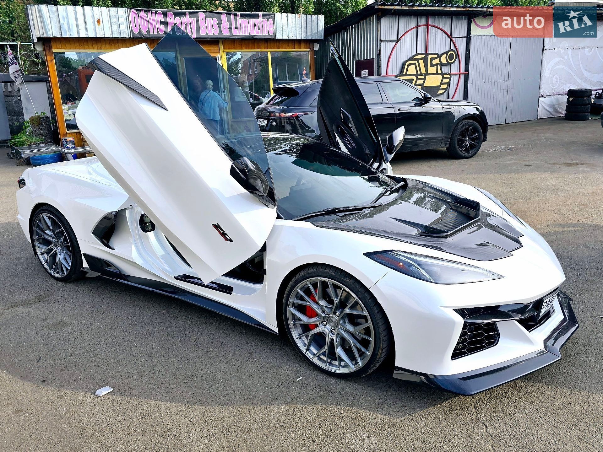 Chevrolet Corvette 2022 VIN 1G1YC3D45P5501724 фото оголошення 18 з 19