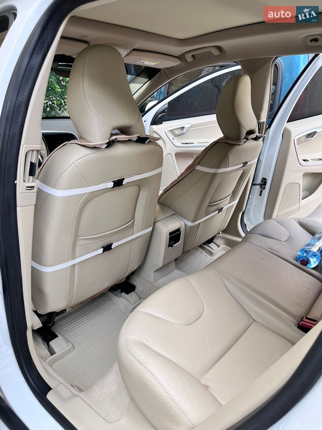 Volvo XC60 2014 VIN YV449MDK8F2704807 фото оголошення 11 з 16