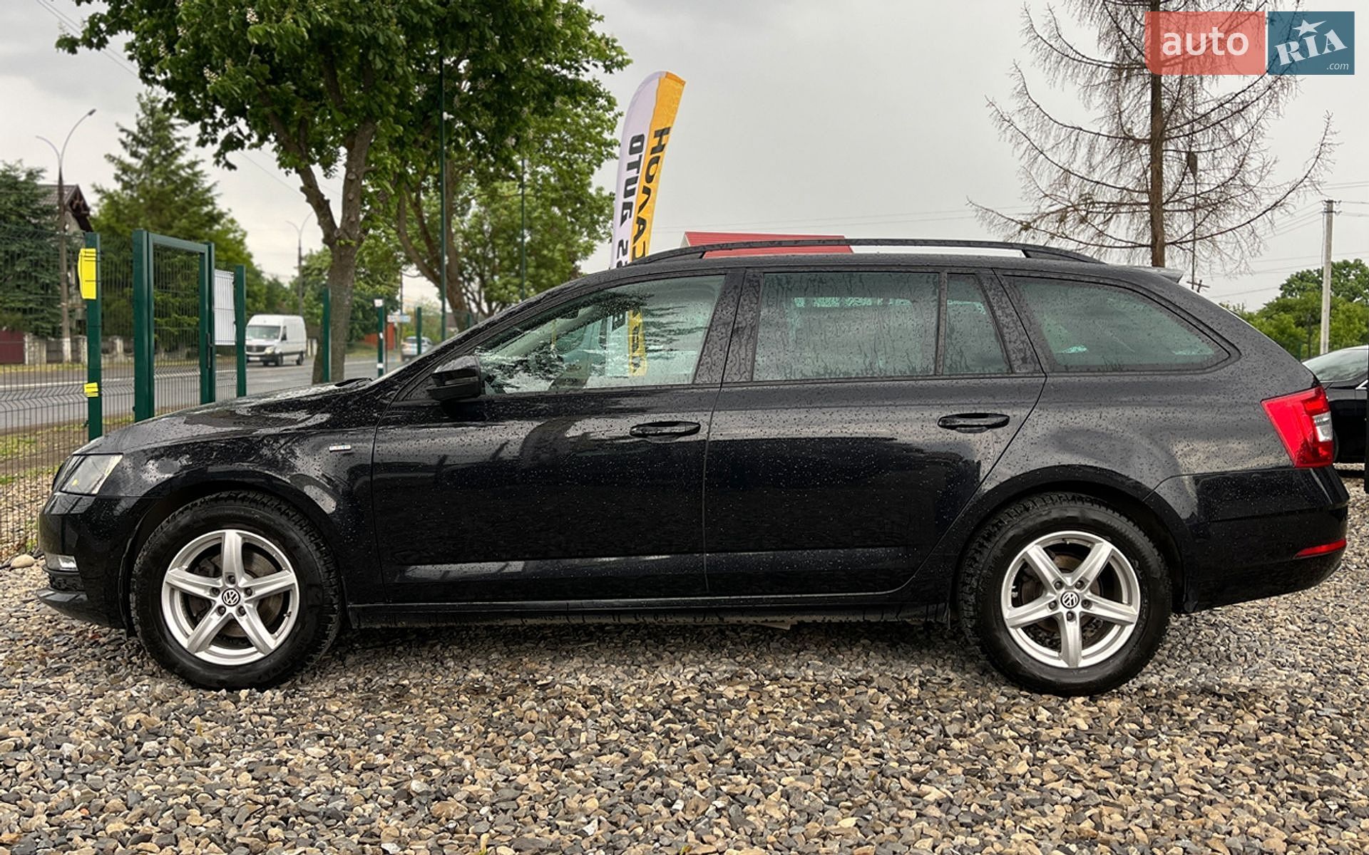 SKODA OCTAVIA 2018 VIN TMBJJ7NE1K0095119 фото оголошення 4 з 18