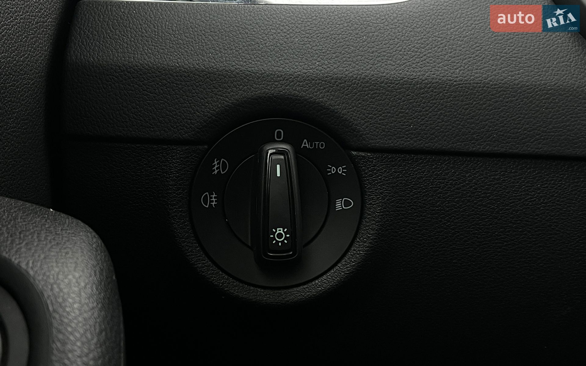 SKODA OCTAVIA 2018 VIN TMBJJ7NE1K0095119 фото оголошення 13 з 18