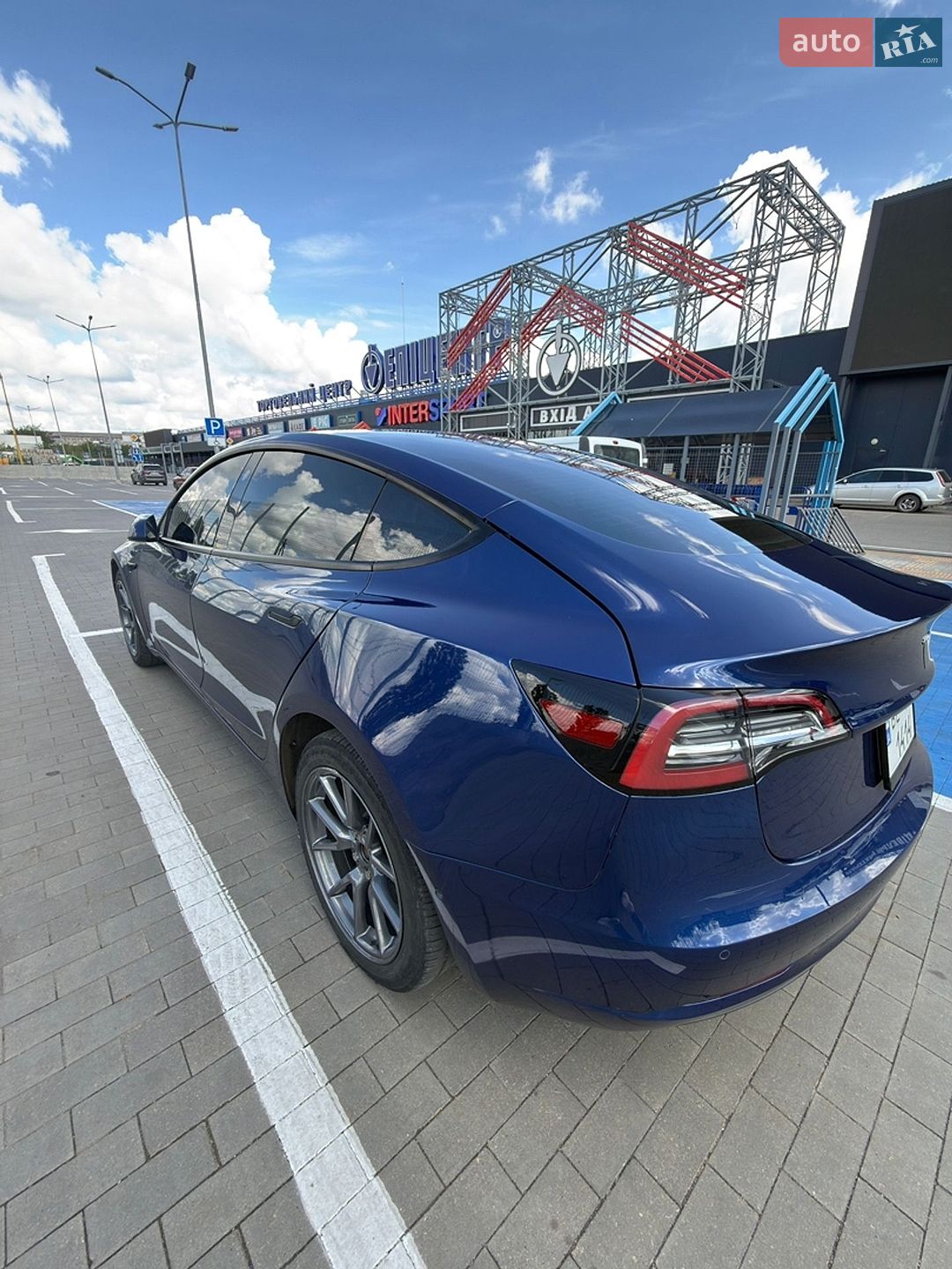 Tesla Model 3 2022 VIN 5YJ3E1EA4NF372200 фото оголошення 4 з 21
