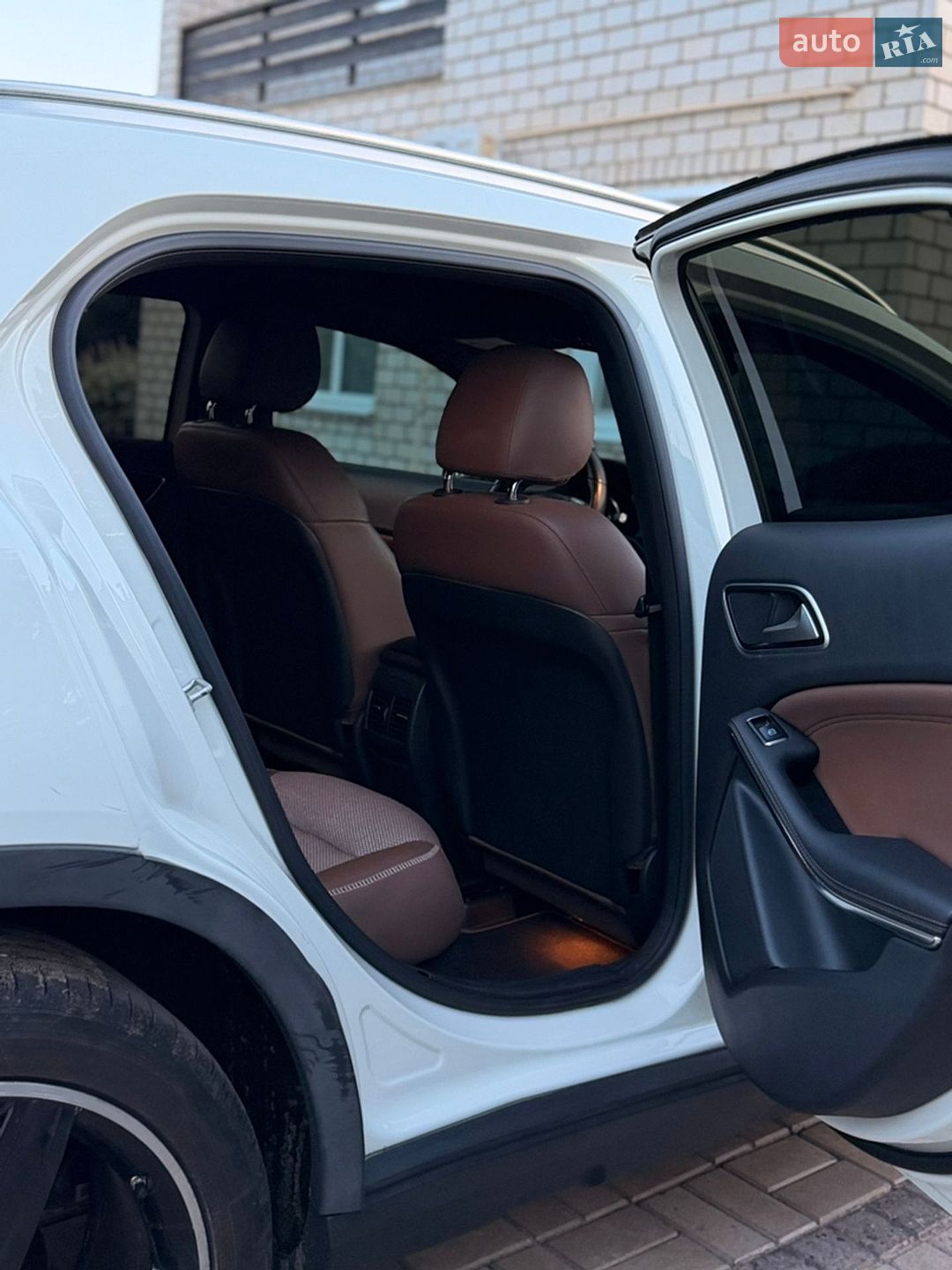Mercedes-Benz GLA-Class 2014 VIN WDCTG4GB2FJ037328 фото оголошення 12 з 23