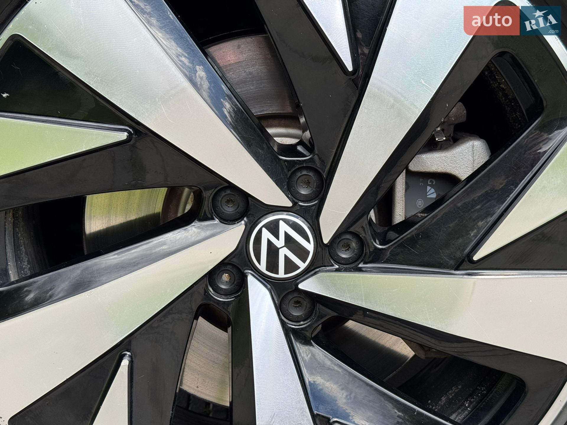 Volkswagen ID.4 2022 VIN WVGUNPE29NP051898 фото оголошення 13 з 47