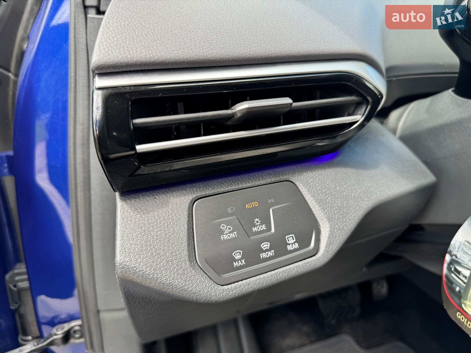 Volkswagen ID.4 2022 VIN WVGUNPE29NP051898 фото оголошення 16 з 47